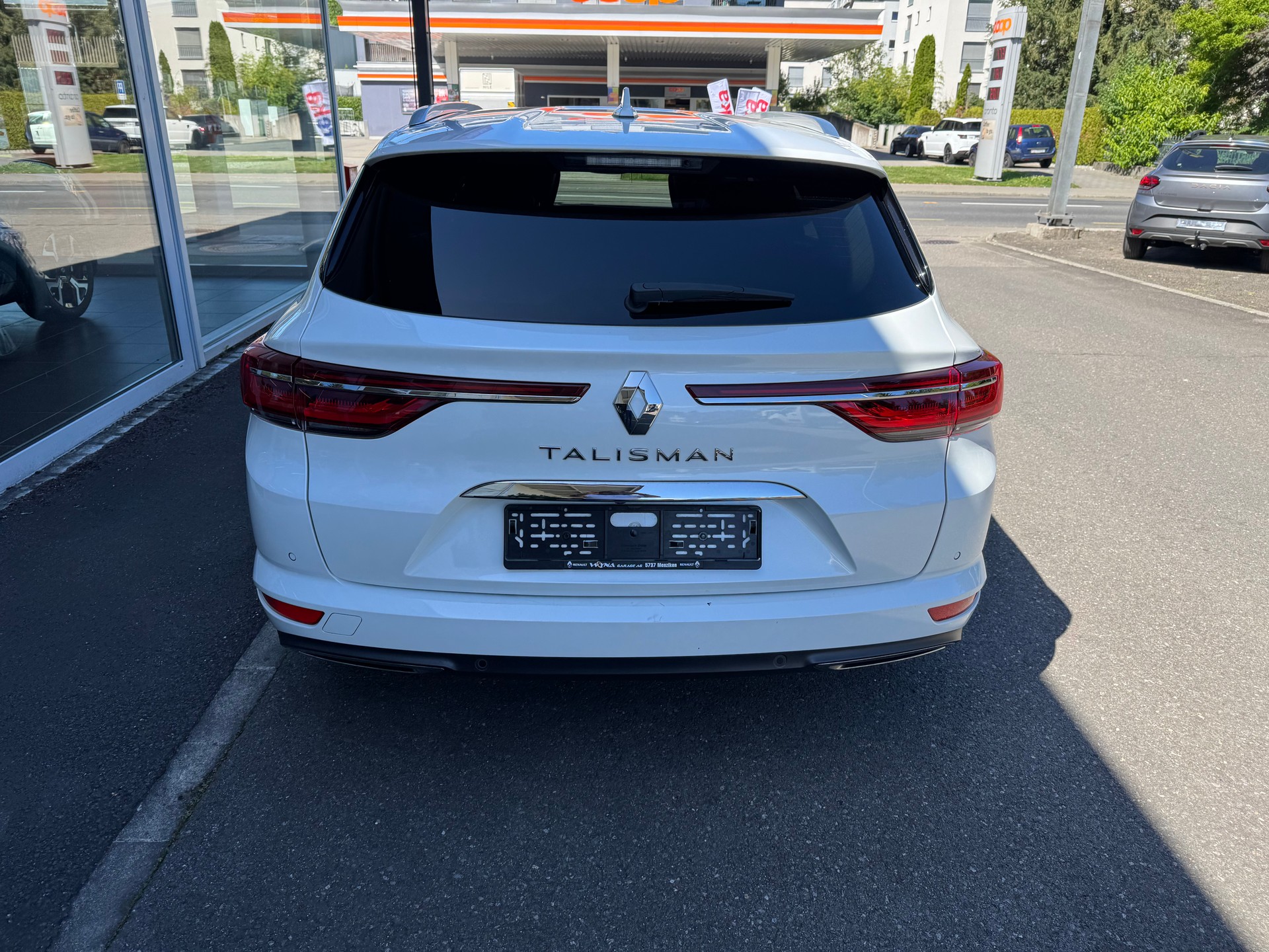 RENAULT Talisman Grandtour 2.0 Blue dCi Initiale Paris EDC-image-7