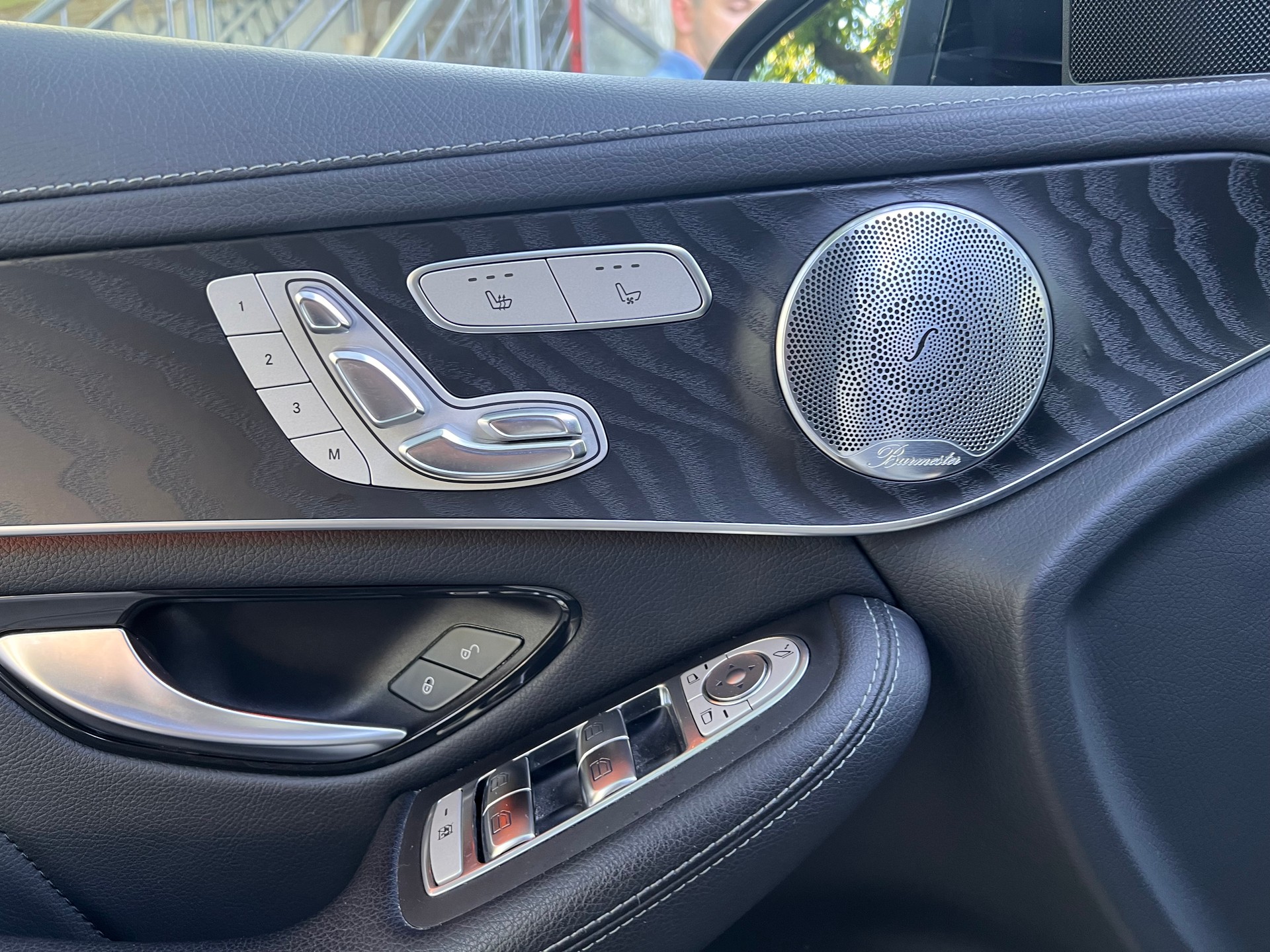 MERCEDES-BENZ GLC Coupé 43 AMG 4Matic 9G-Tronic-image-4