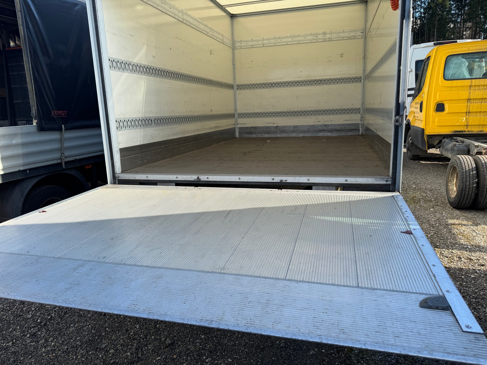 FIAT Ducato 35 XL 2.3 MJ Comfort Matic-image-12