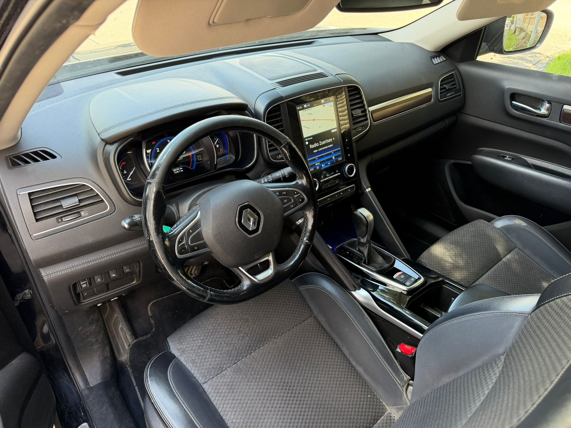 RENAULT Koleos 2.0 dCi Business Line 4x4 Xtronic CVT-image-10