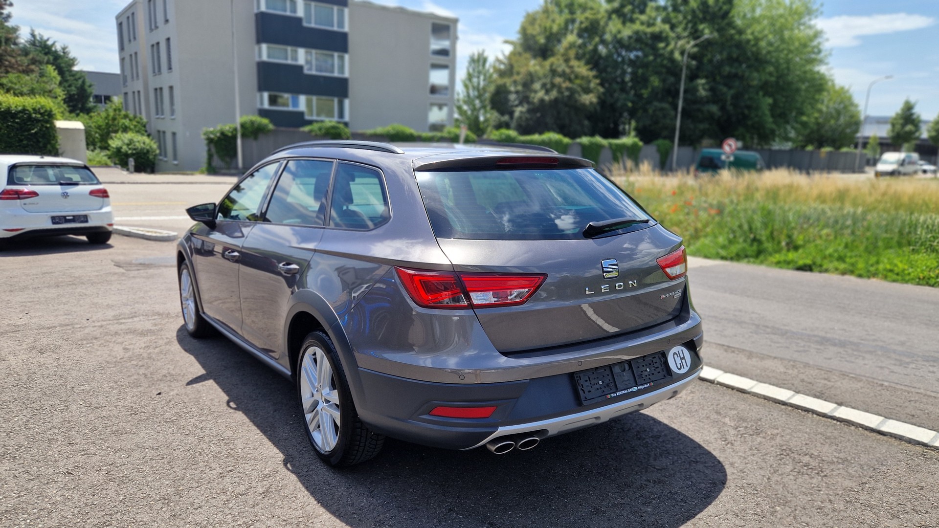 SEAT Leon ST 2.0 TDI X-Perience 4Drive DSG-image-3