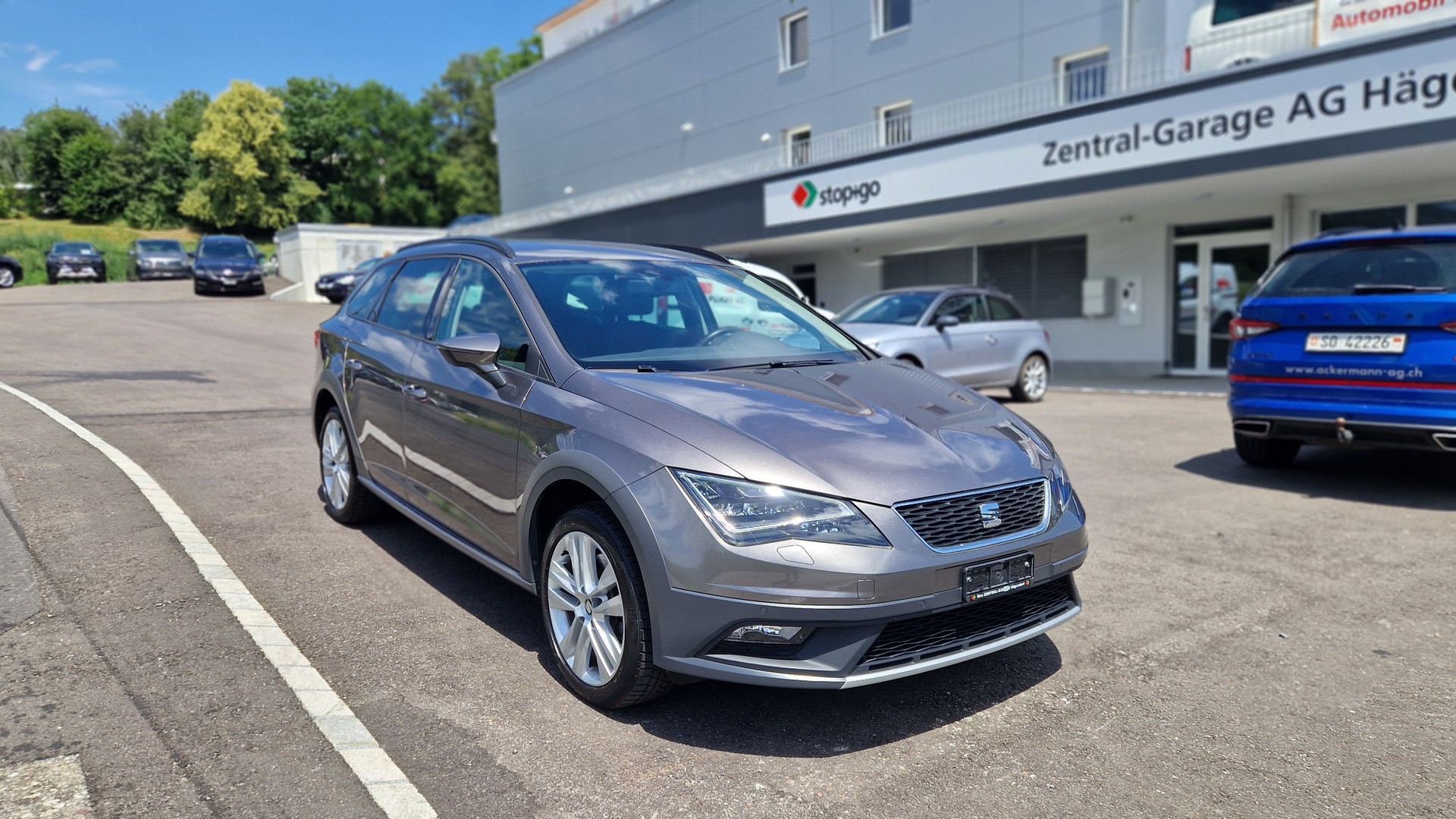 SEAT Leon ST 2.0 TDI X-Perience 4Drive DSG-image-0