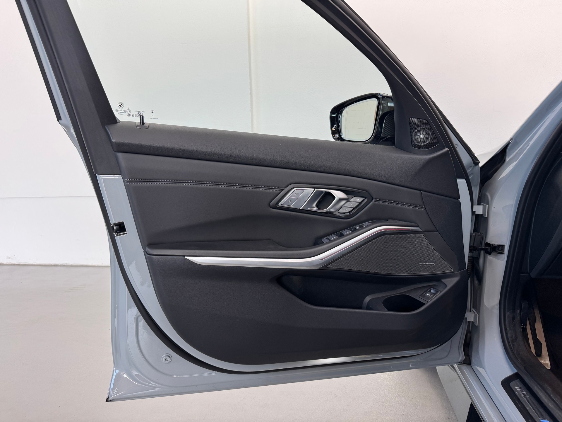 BMW M3 Touring xDrive Competition M | Brooklyn Grau Met.-image-27