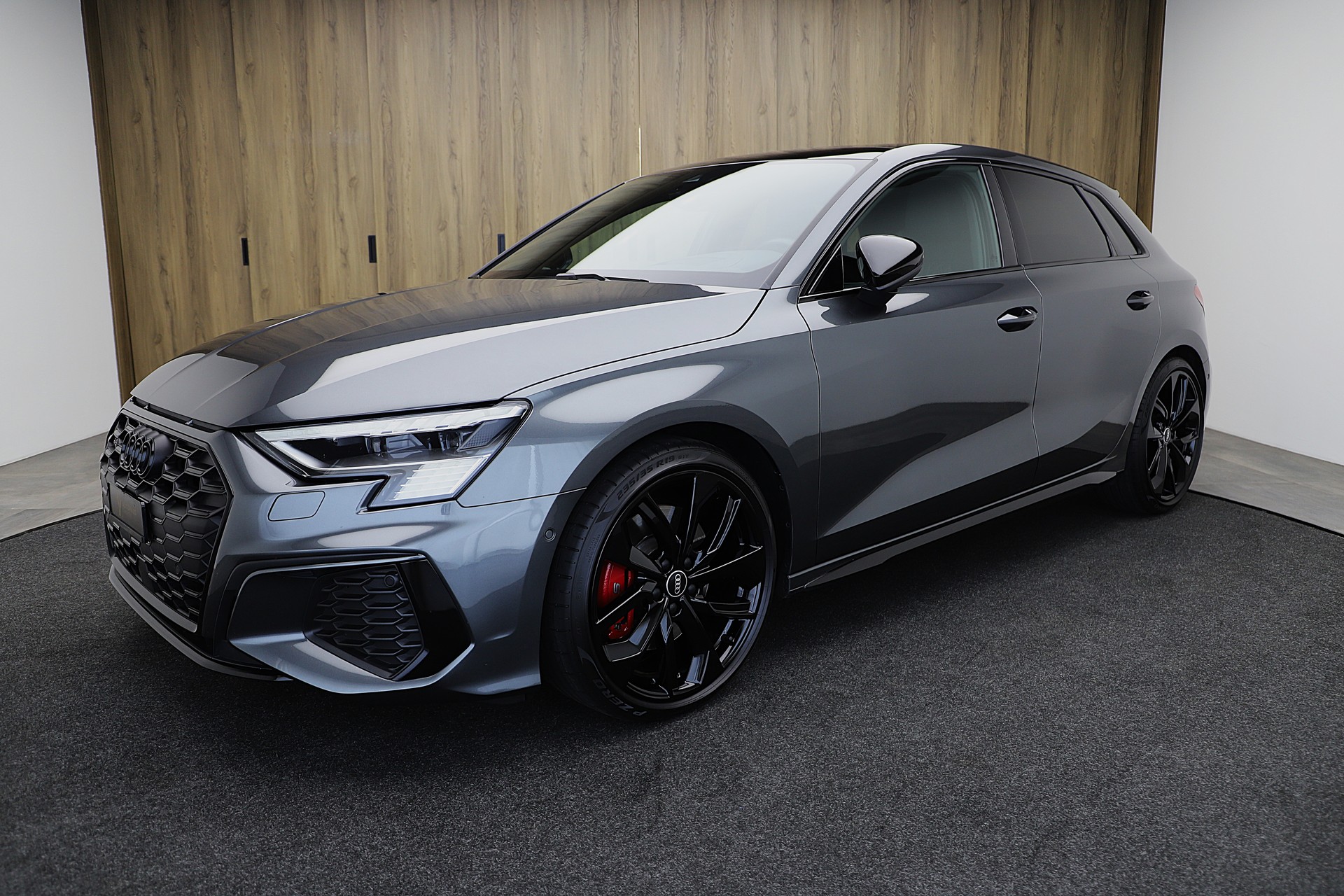 AUDI S3 Sportback 2.0 TFSI quattro S-tronic-image-0