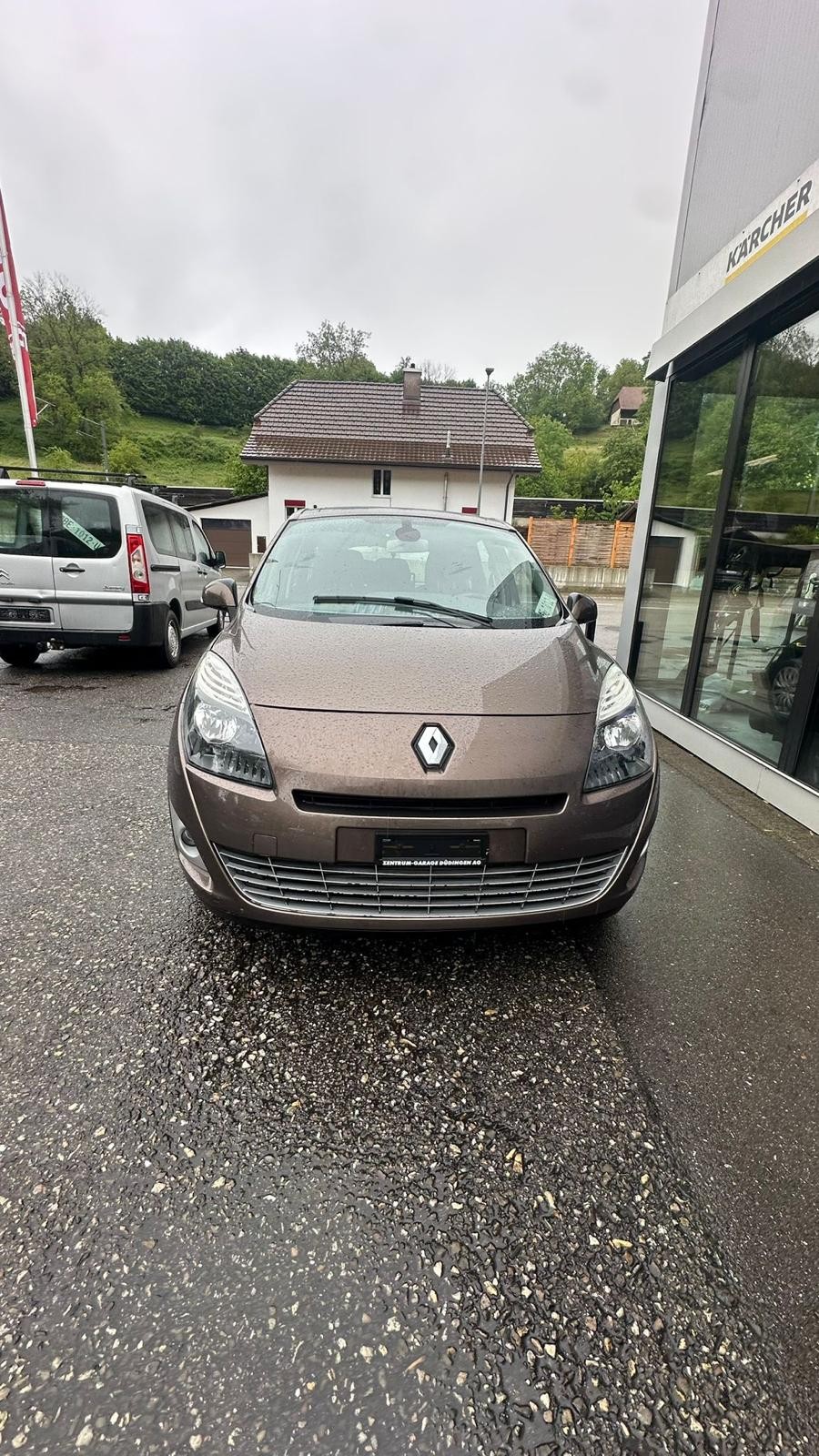 RENAULT Grand Scénic 1.4 16V Turbo Privilège-image-0