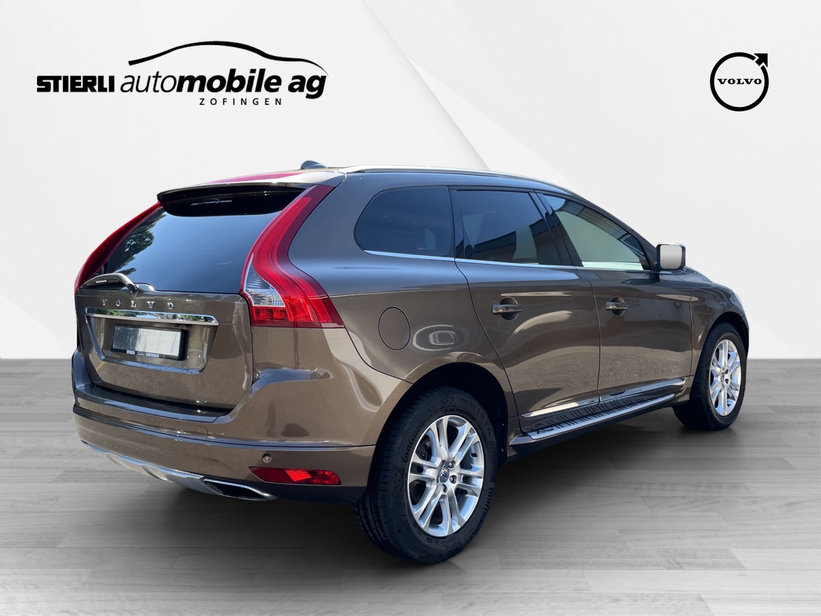 VOLVO XC60 2.4 D4 Summum AWD-image-4