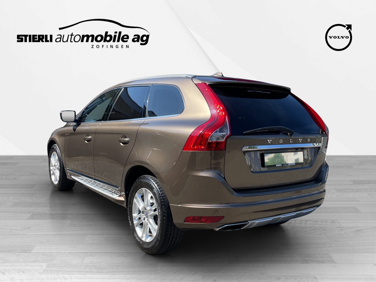 VOLVO XC60 2.4 D4 Summum AWD-image-6