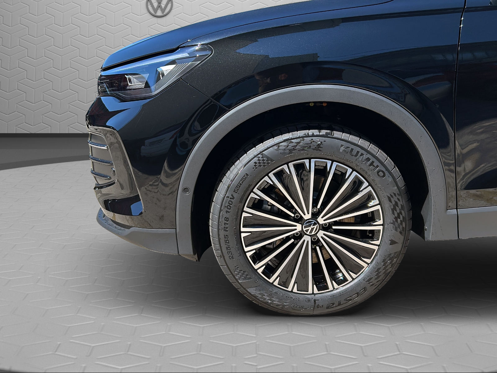 VW Tiguan 2.0 TSI DSG United 4Motion-image-5
