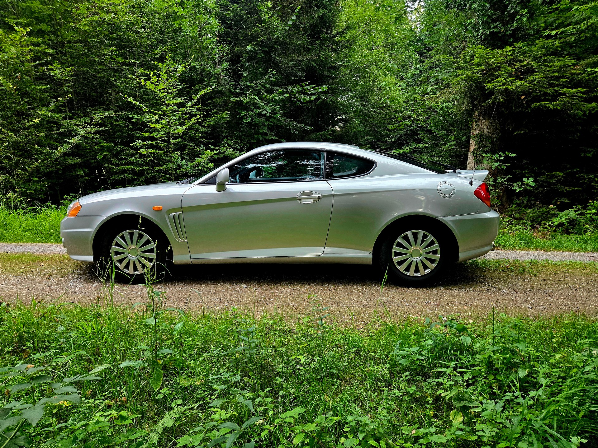 HYUNDAI Coupé 2.7 24V FX 6-Speed-image-5