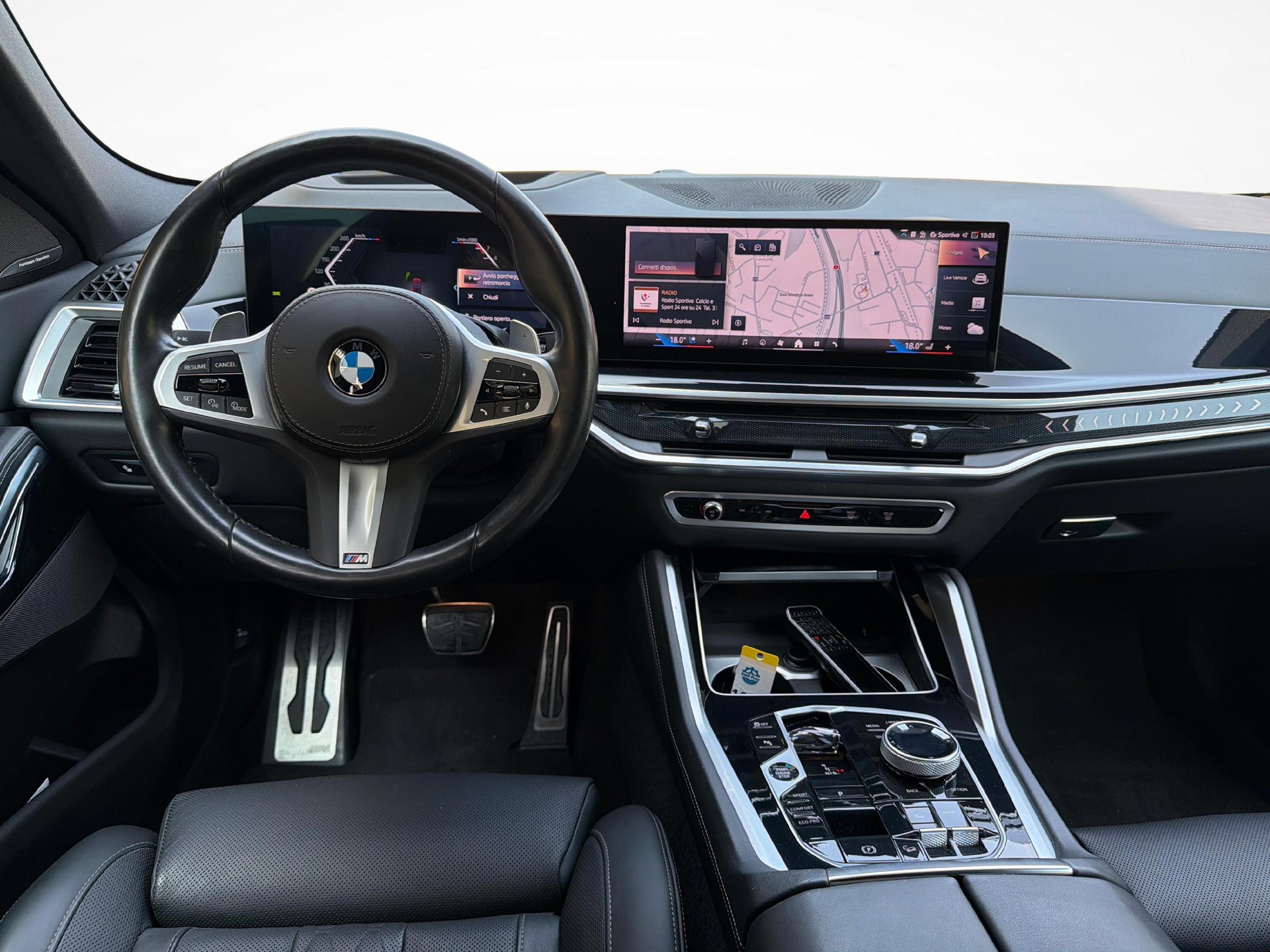BMW X6 40i xDrive-image-12