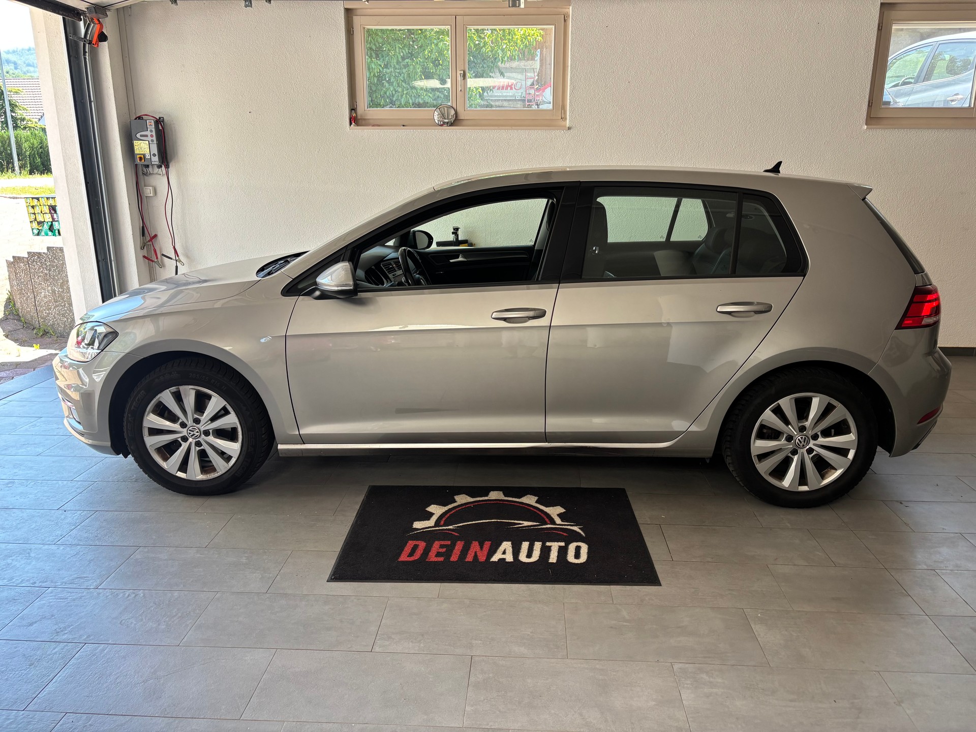 VW Golf 1.4 TSI Comfortline DSG-image-1