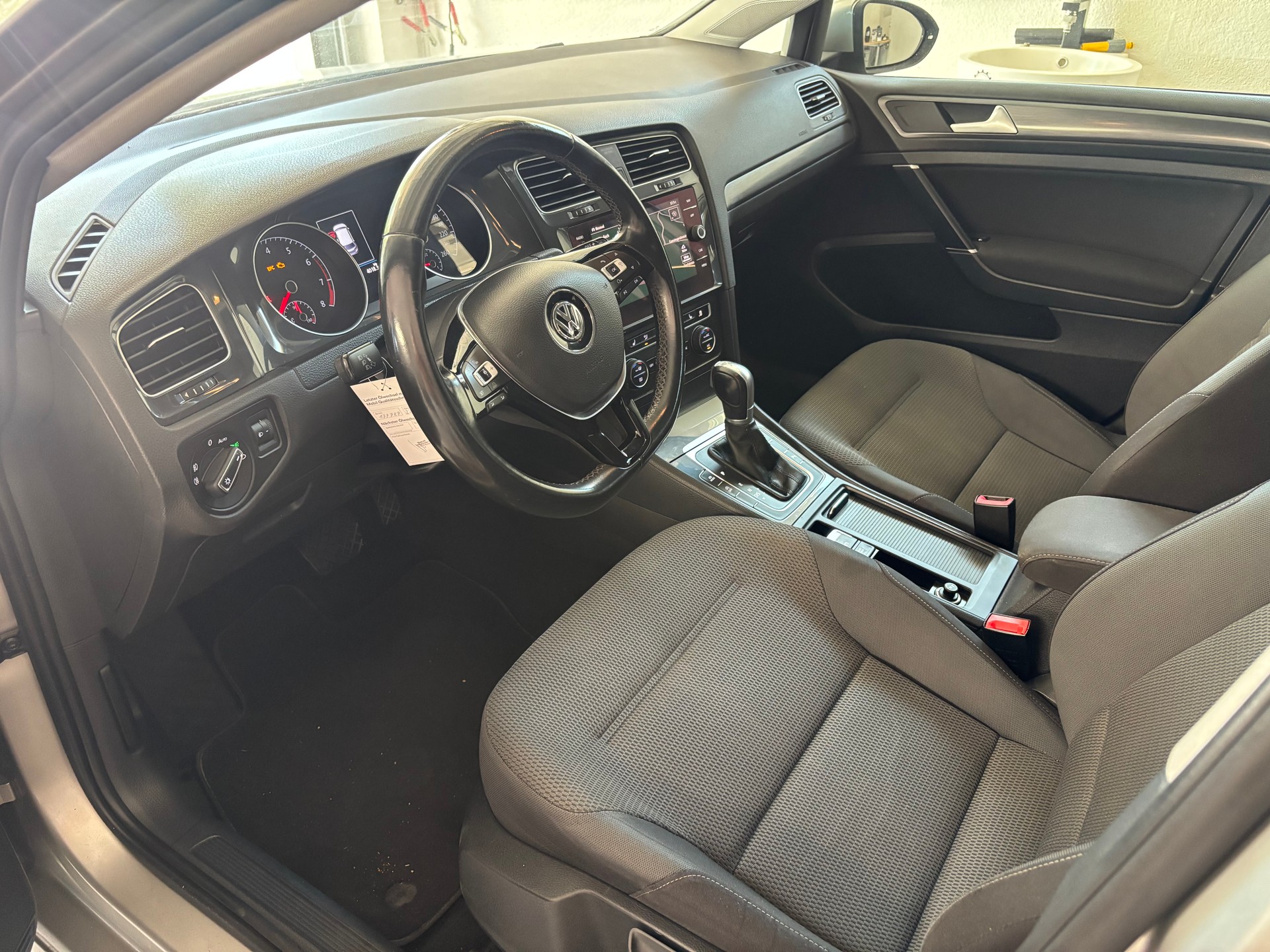 VW Golf 1.4 TSI Comfortline DSG-image-12