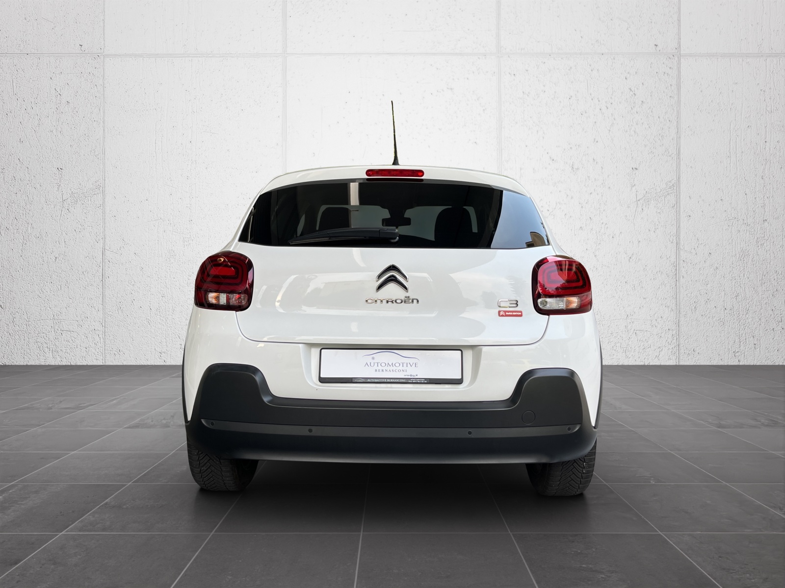 CITROEN C3 1.2i PureTech Swiss Edition EAT6-image-4