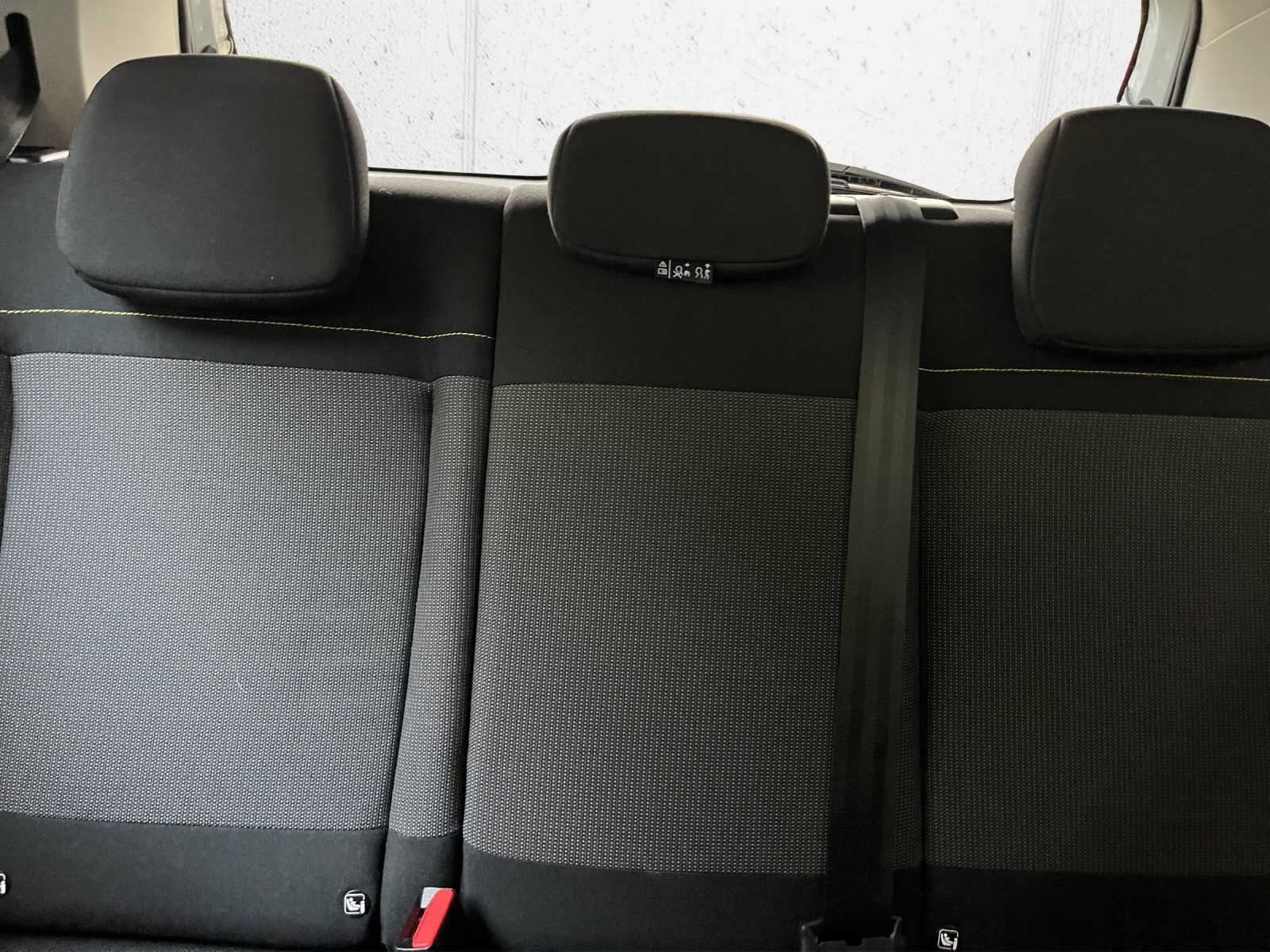 CITROEN C3 1.2i PureTech Swiss Edition EAT6-image-10