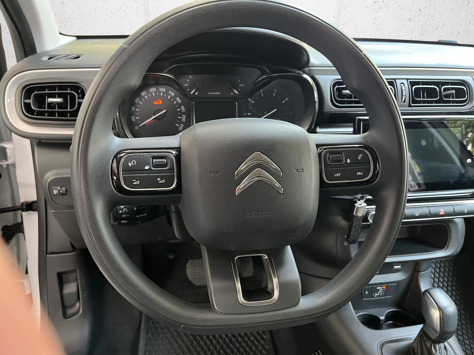 CITROEN C3 1.2i PureTech Swiss Edition EAT6-image-12