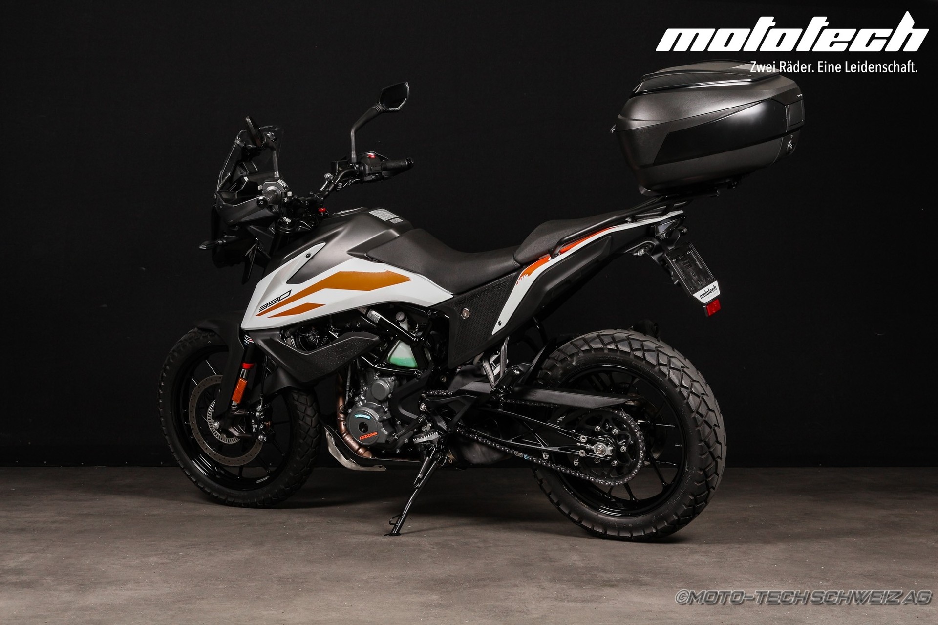 KTM 390 Adventure-showroom-element-2