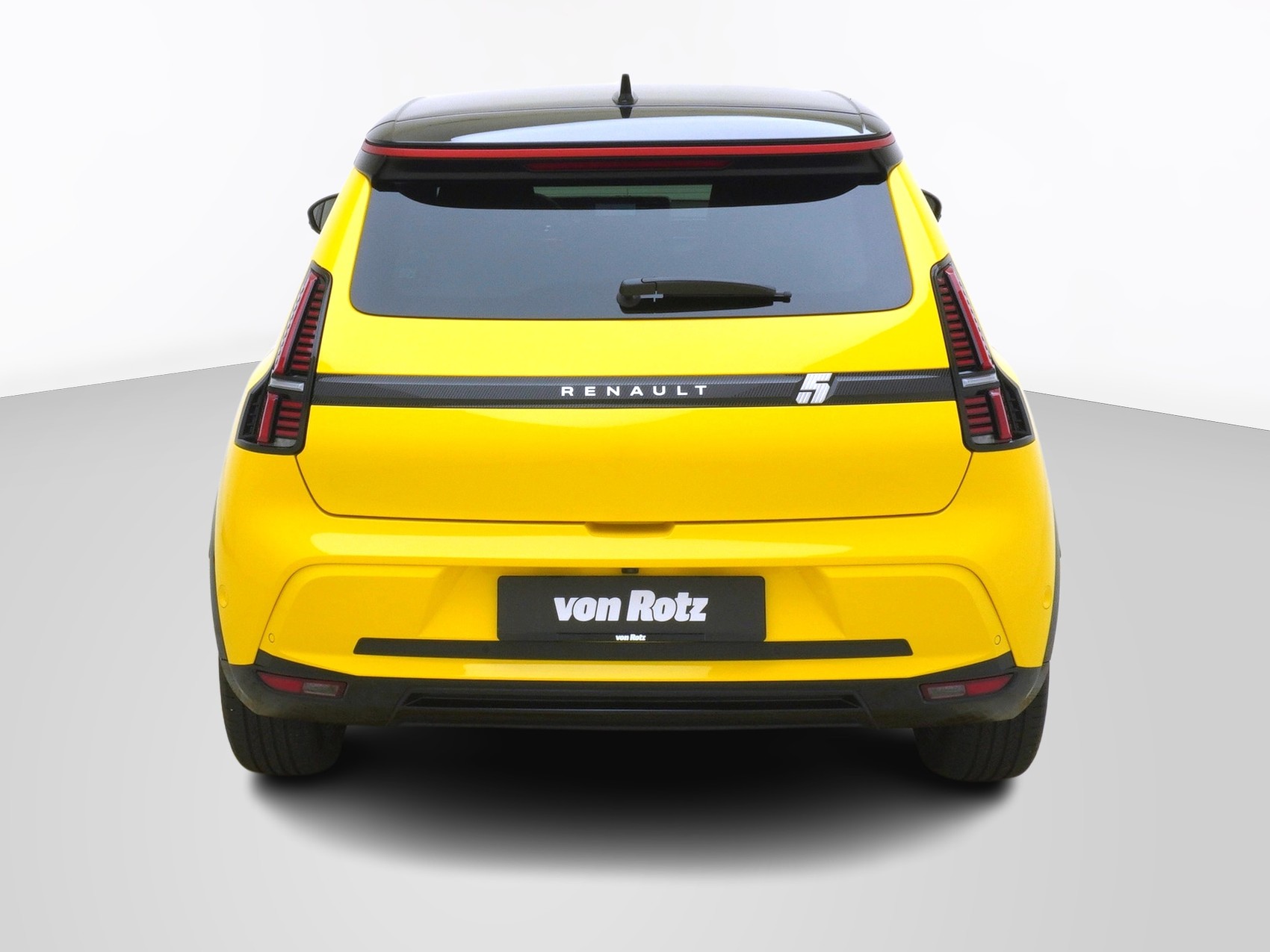 RENAULT R5 E-Tech Comfort Range iconic-image-2