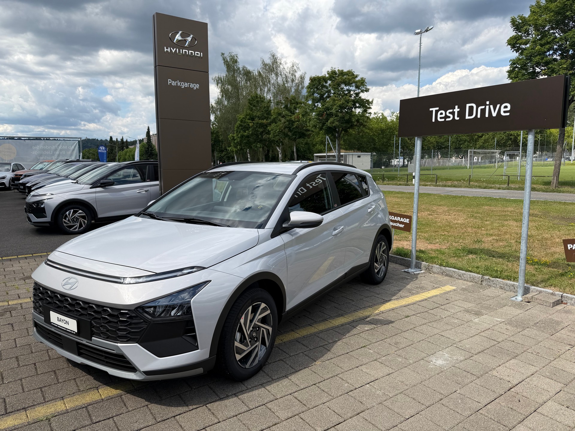 HYUNDAI Bayon 1.0 T-GDi Amplia DCT-image-0