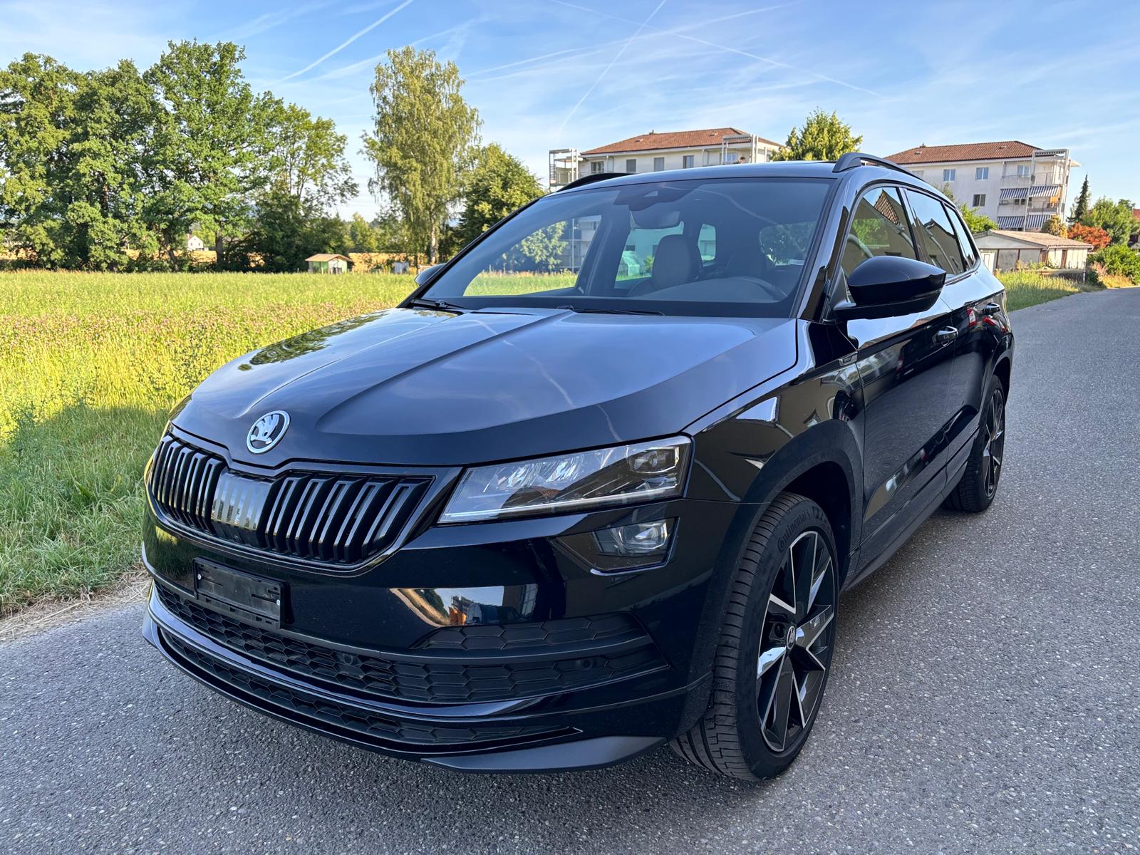 SKODA Karoq 2.0 TDI SCR SportLine 4x4 DSG-image-2