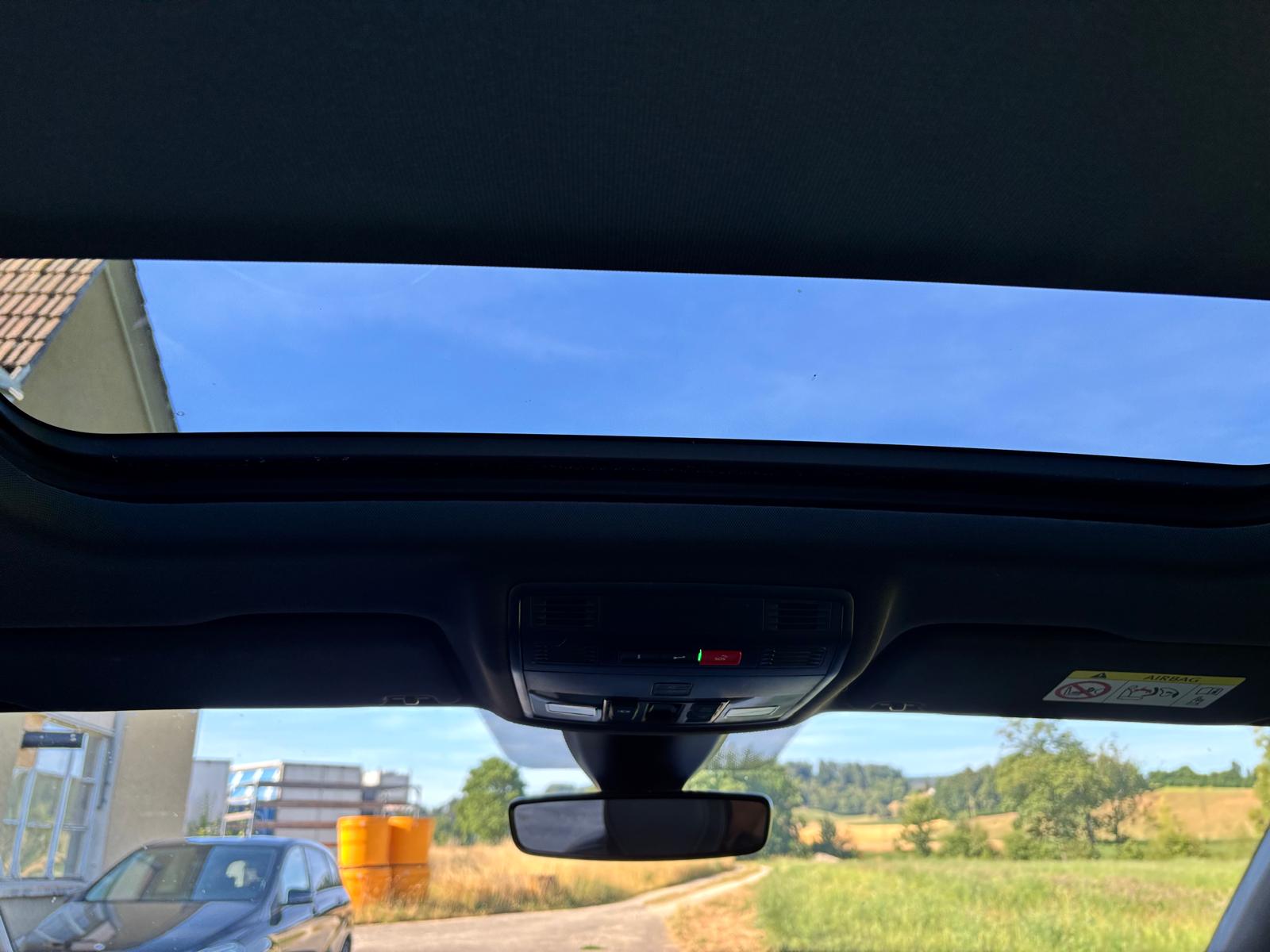 SKODA Karoq 2.0 TDI SCR SportLine 4x4 DSG-image-11