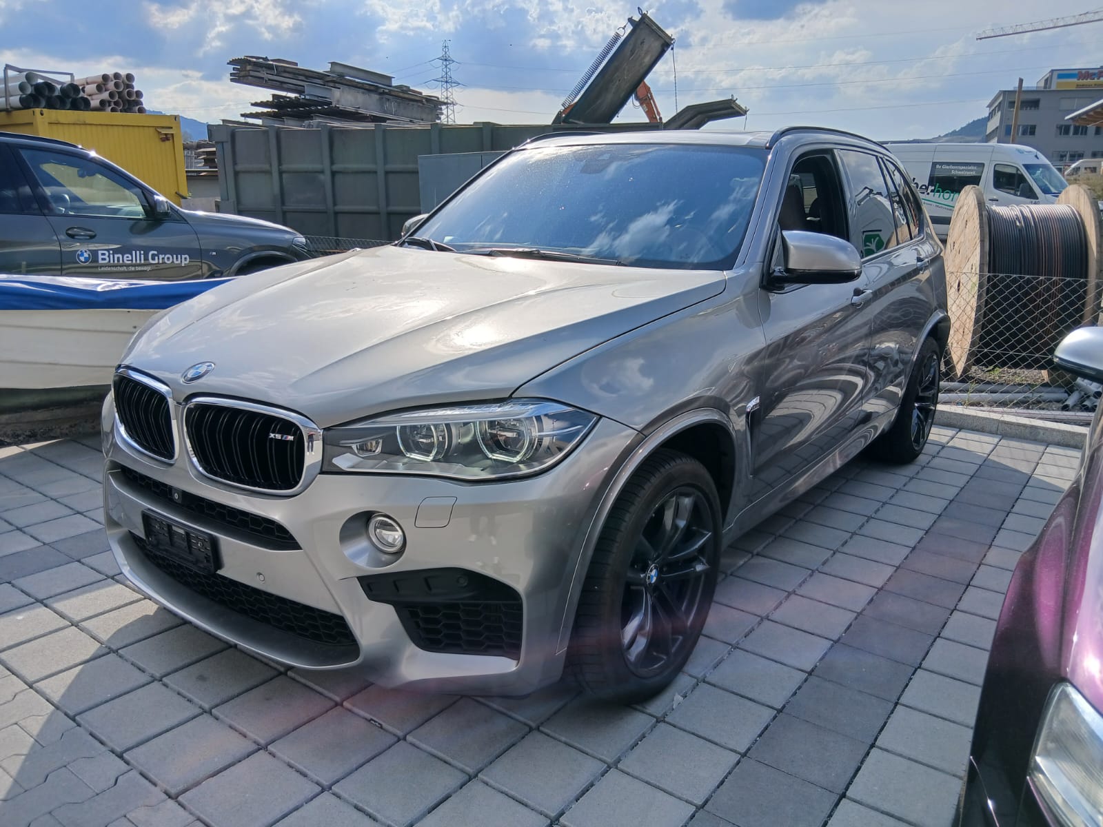BMW X5M-image-4