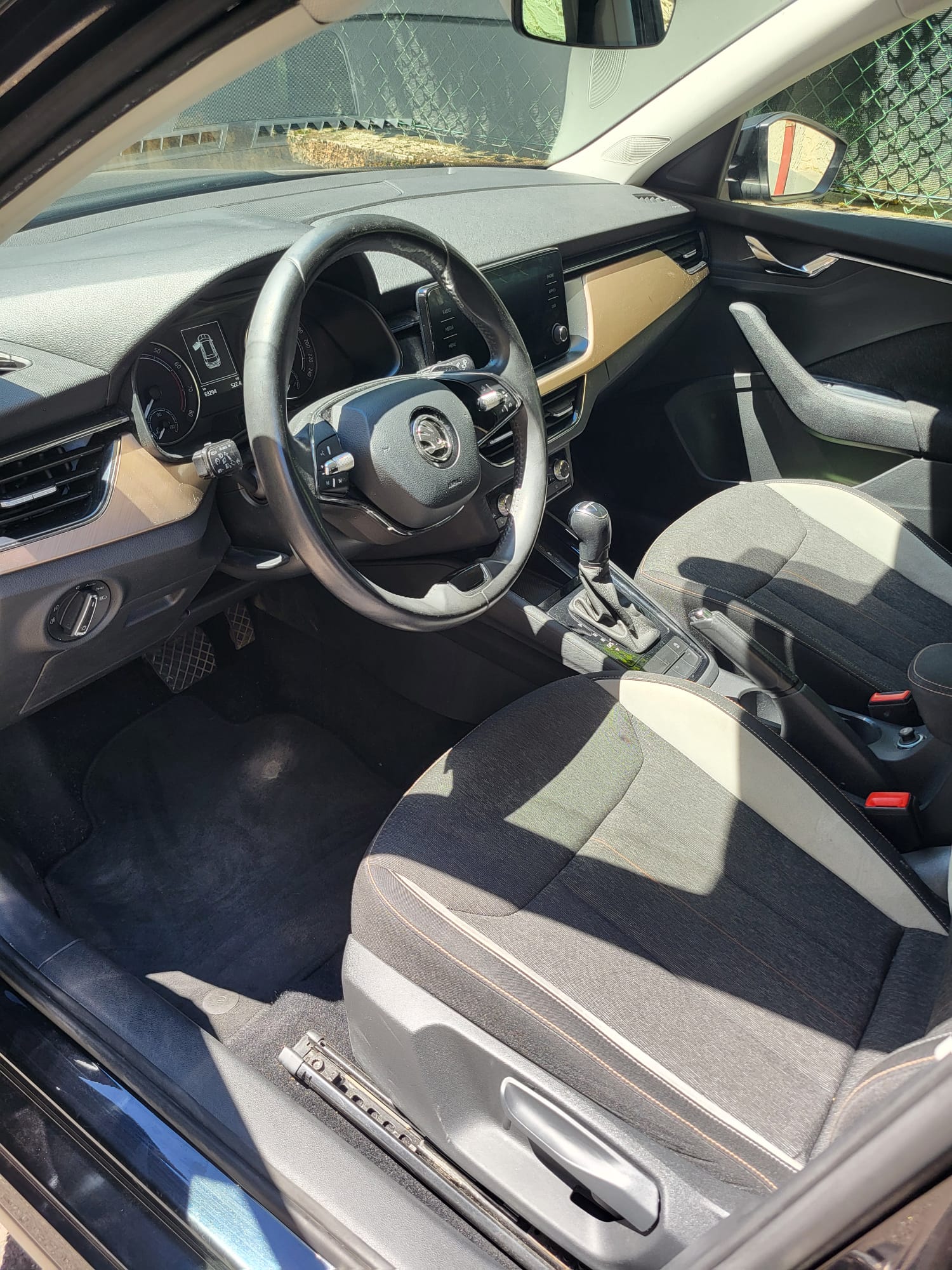 SKODA 1.5 TSI Style DSG-image-4
