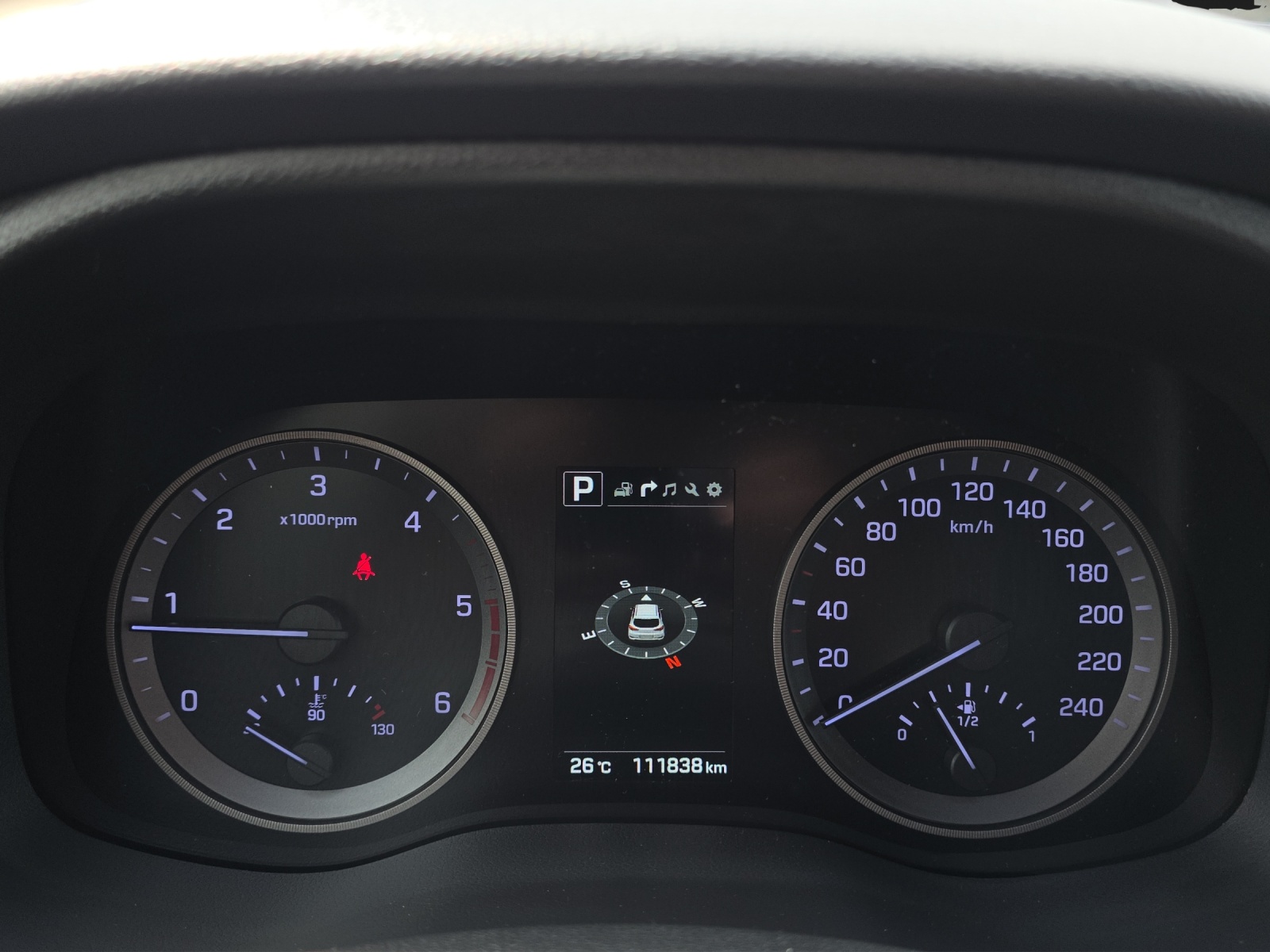 HYUNDAI Tucson 2.0 CRDI Vertex 4WD Automatic-image-7