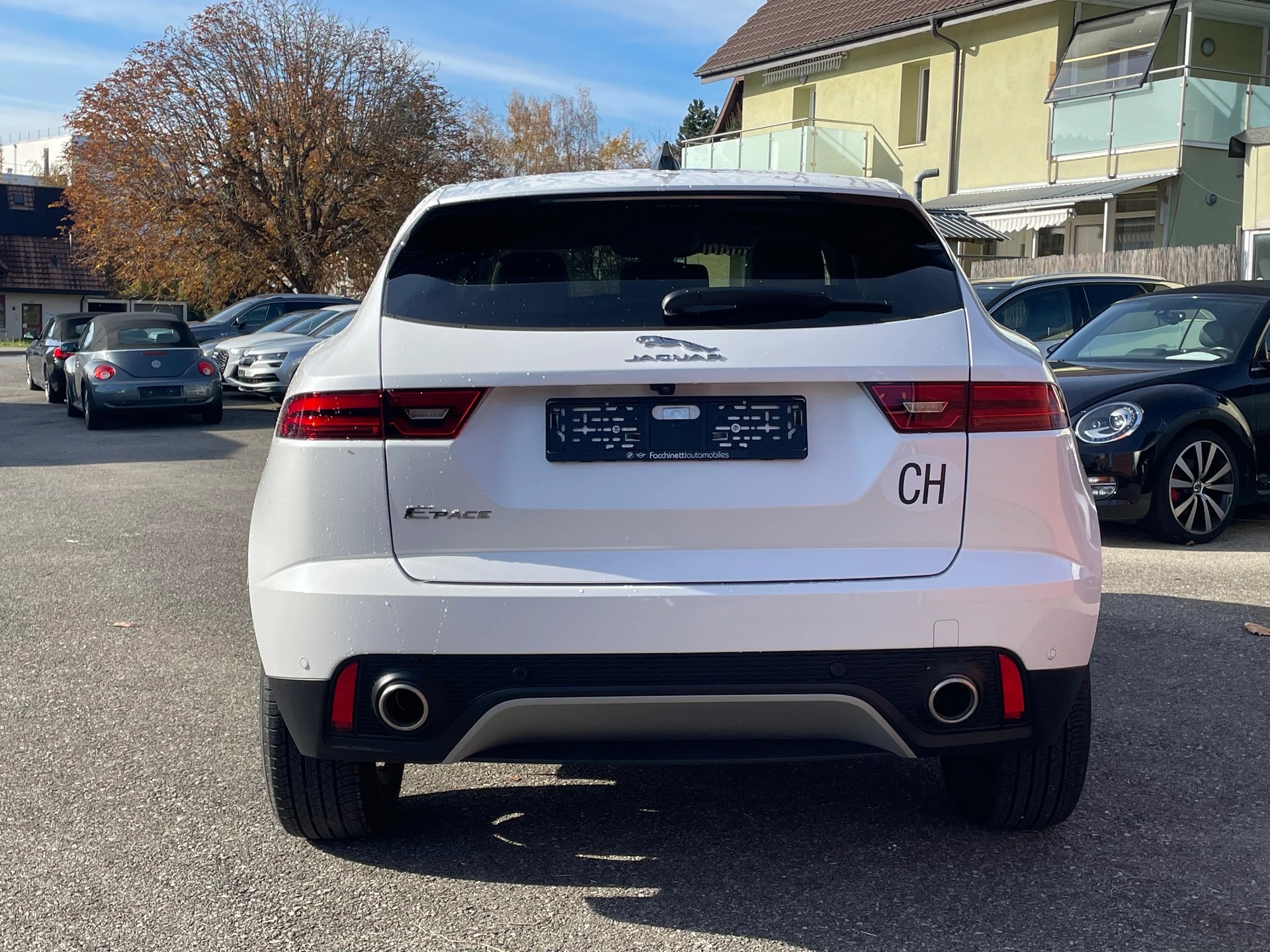 JAGUAR E-Pace 2.0 P200 AWD S-image-2