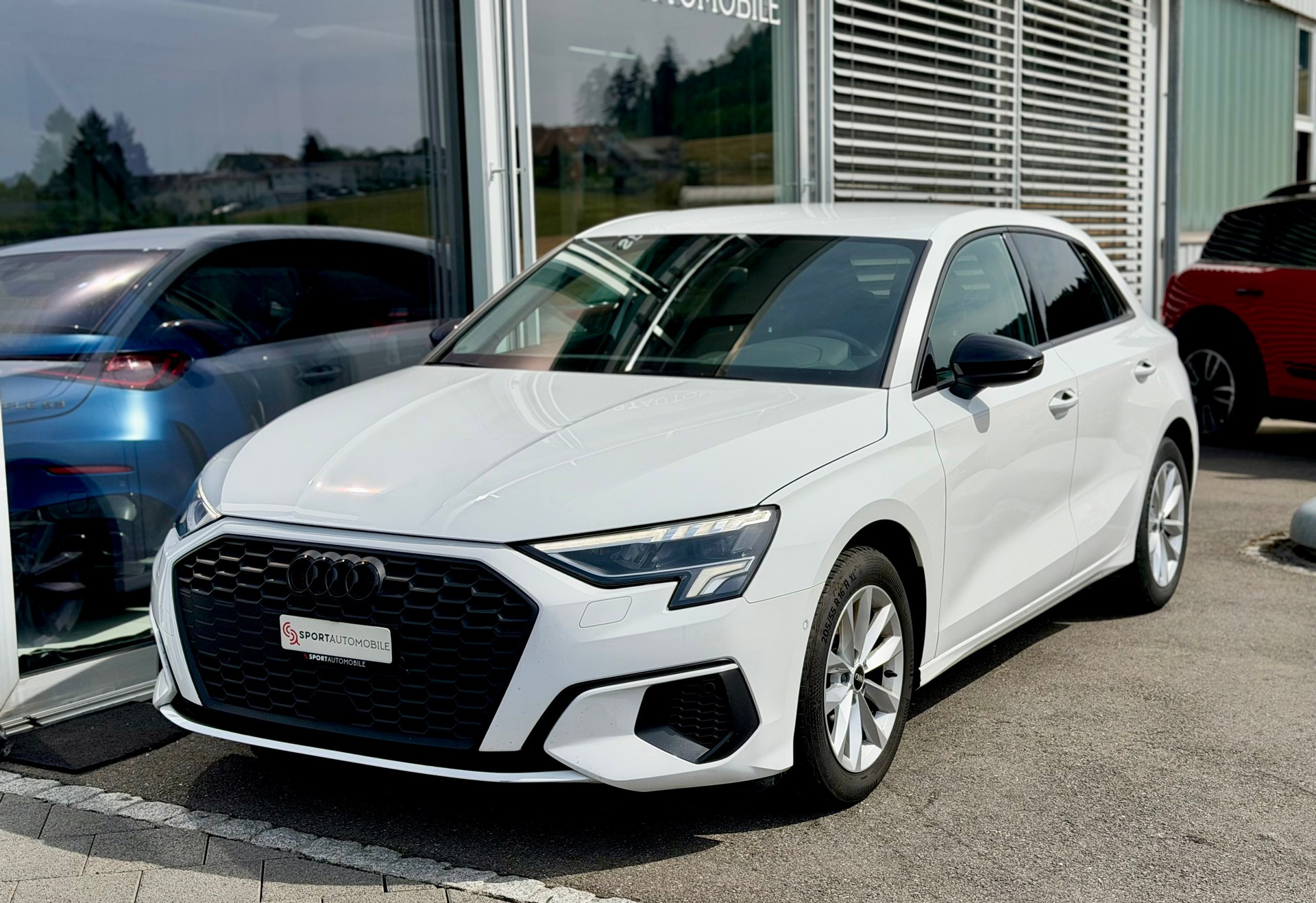 AUDI A3 Sportback 35 TFSI S-tronic-image-1
