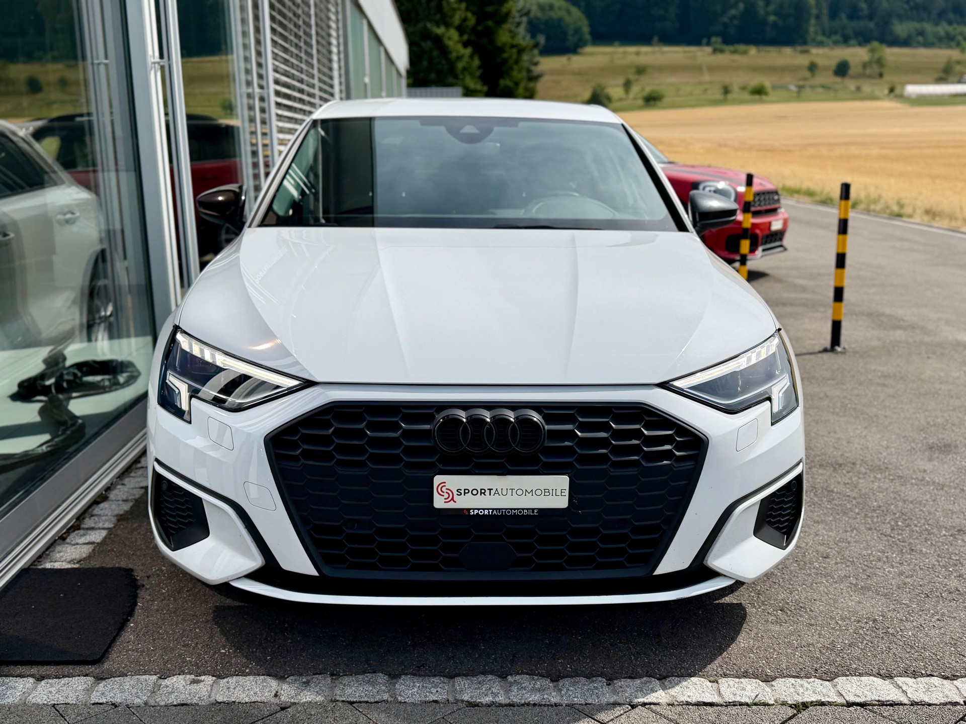 AUDI A3 Sportback 35 TFSI S-tronic-image-2