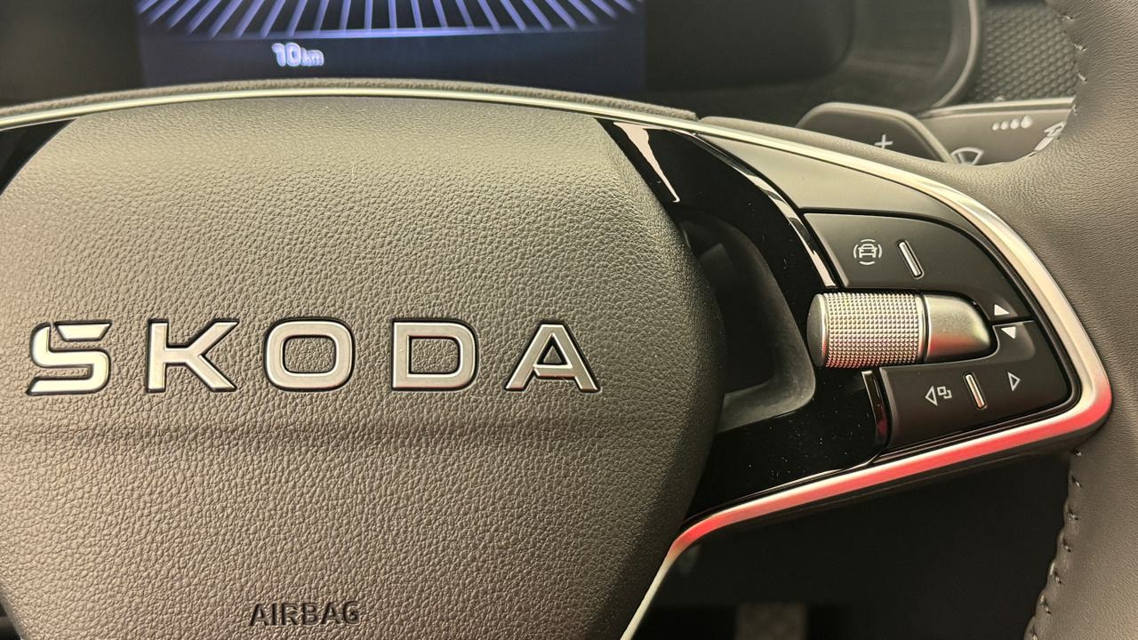 SKODA Kamiq 1.0 TSI Selection DSG-image-9