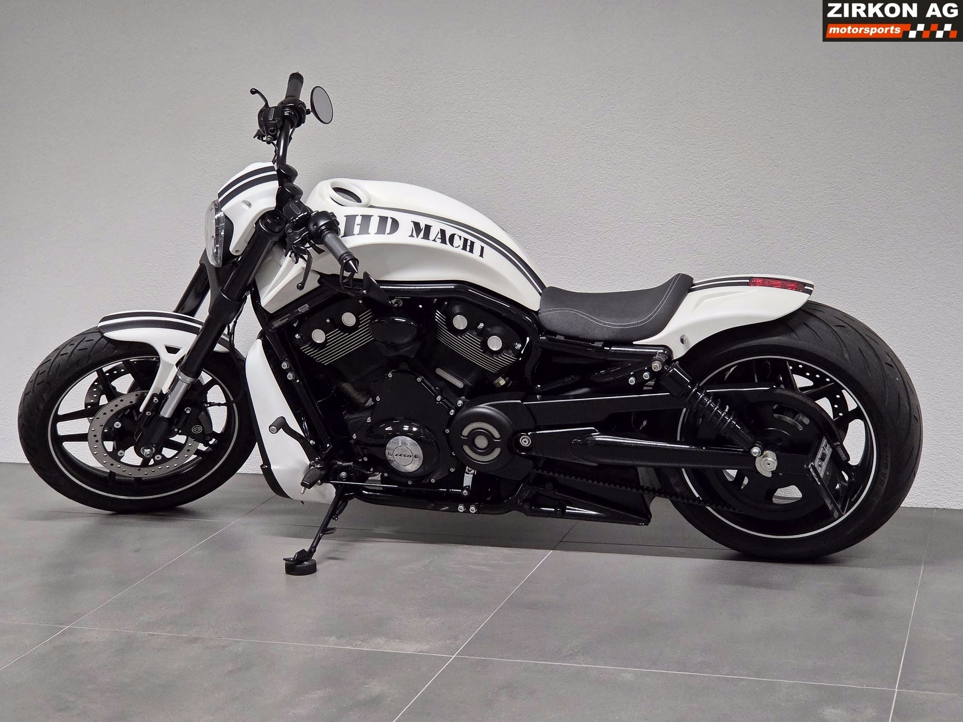 HARLEY-DAVIDSON VRSCDX Night Rod Special ABS-image-9