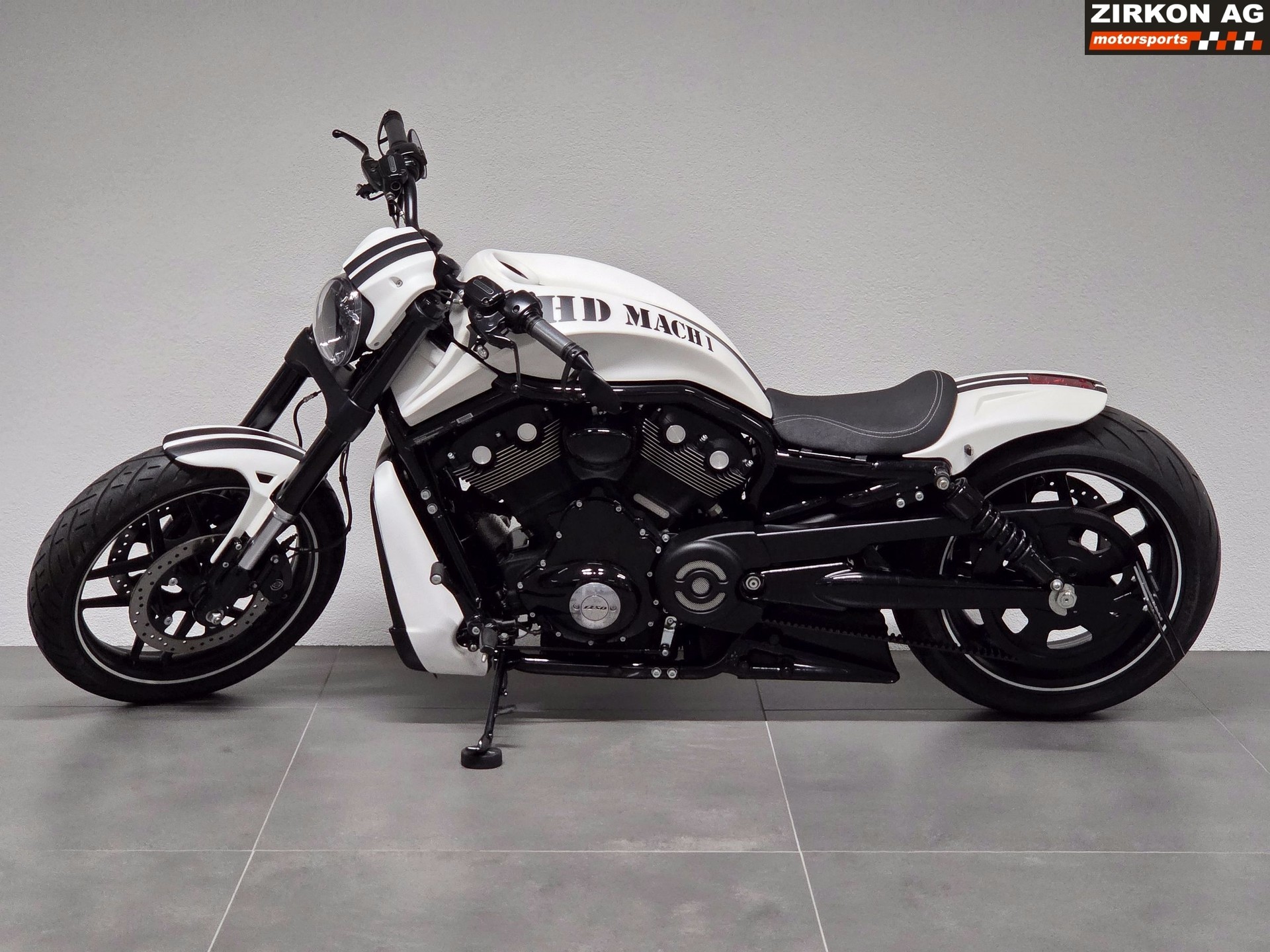 HARLEY-DAVIDSON VRSCDX Night Rod Special ABS-image-8