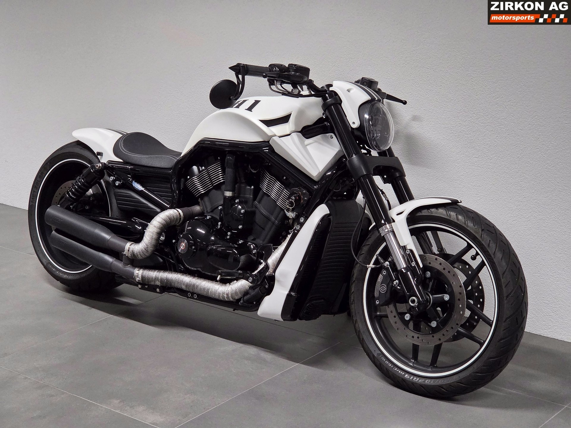 HARLEY-DAVIDSON VRSCDX Night Rod Special ABS-showroom-element-2