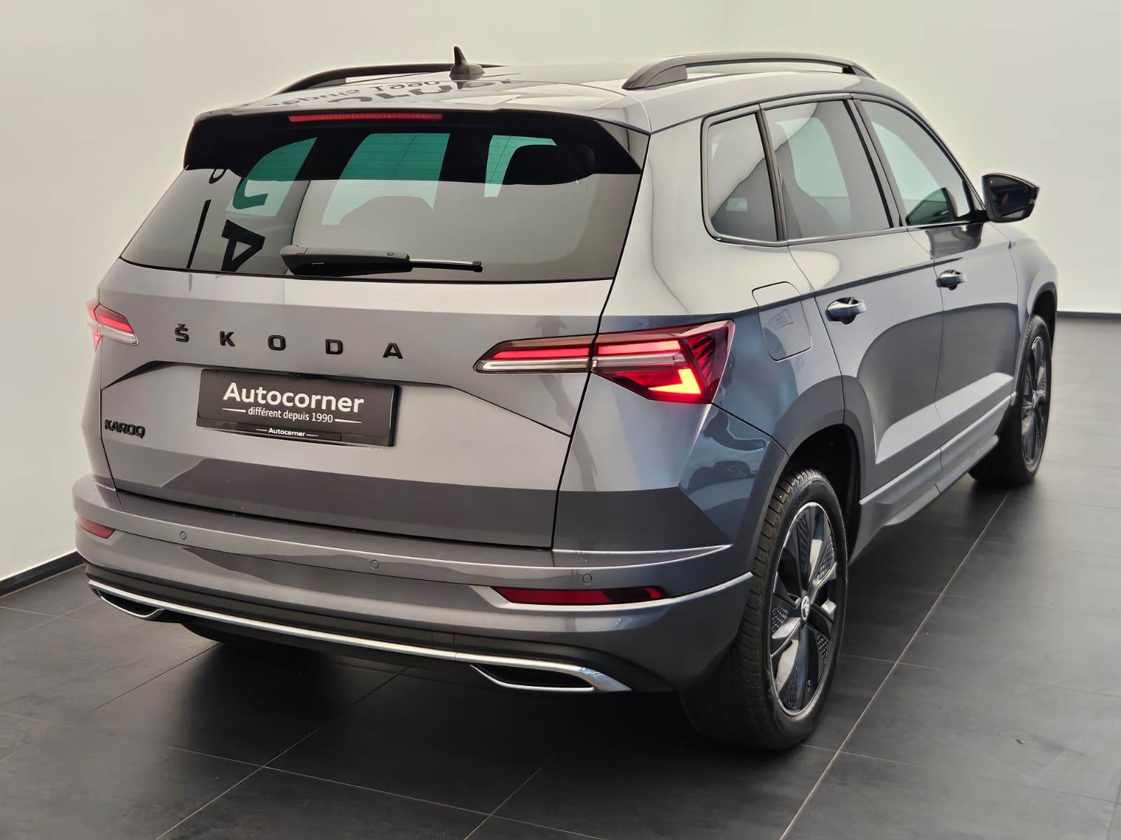 SKODA Karoq 1.5 TSI SportLine DSG-image-6