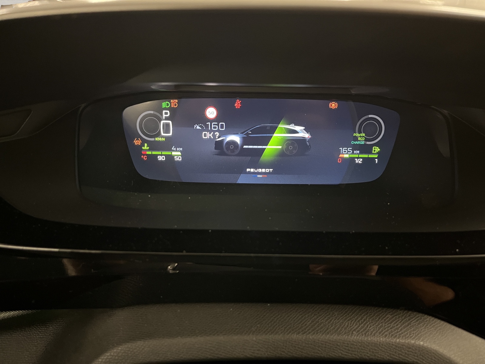 PEUGEOT 308 SW 1.2 Hybrid GT-image-9