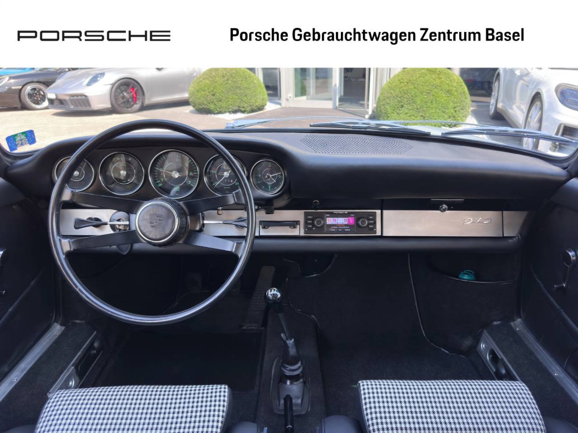 PORSCHE 912 Coupé (Karmann)-image-17
