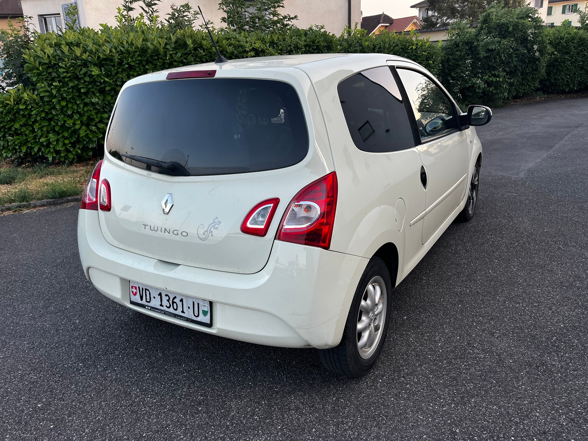 RENAULT Twingo 1.2 16V Dynamique-image-4