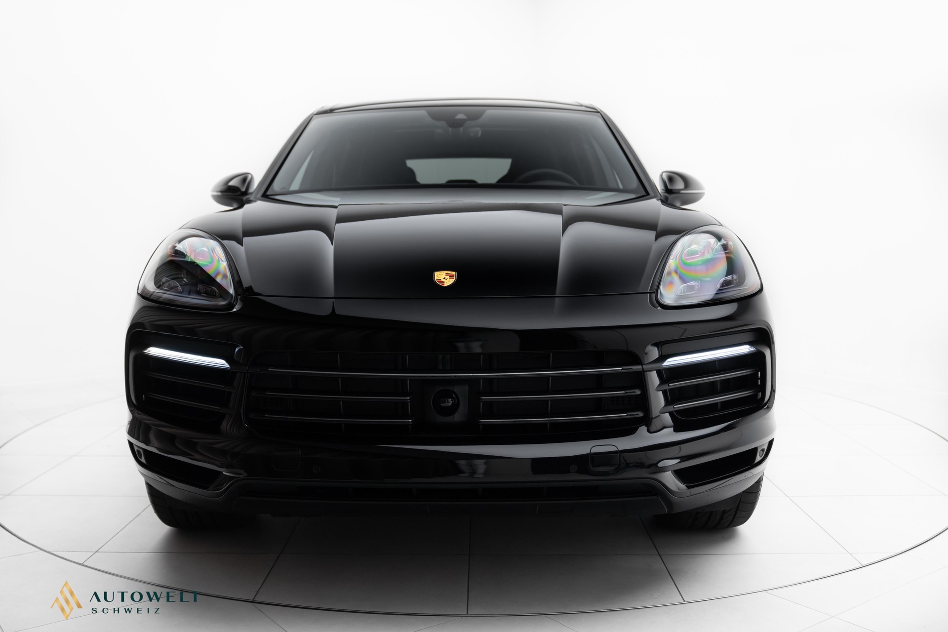 PORSCHE Cayenne E-Hybrid Platinum Edition-image-3