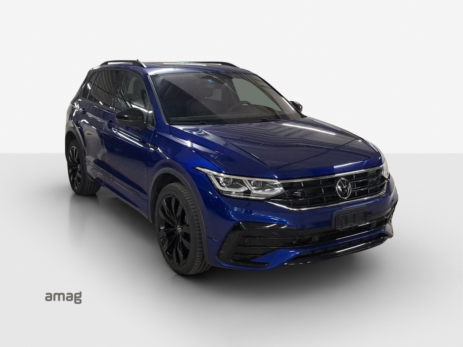 VW Tiguan 2.0TSI R-Line 4Motion DSG-image-5