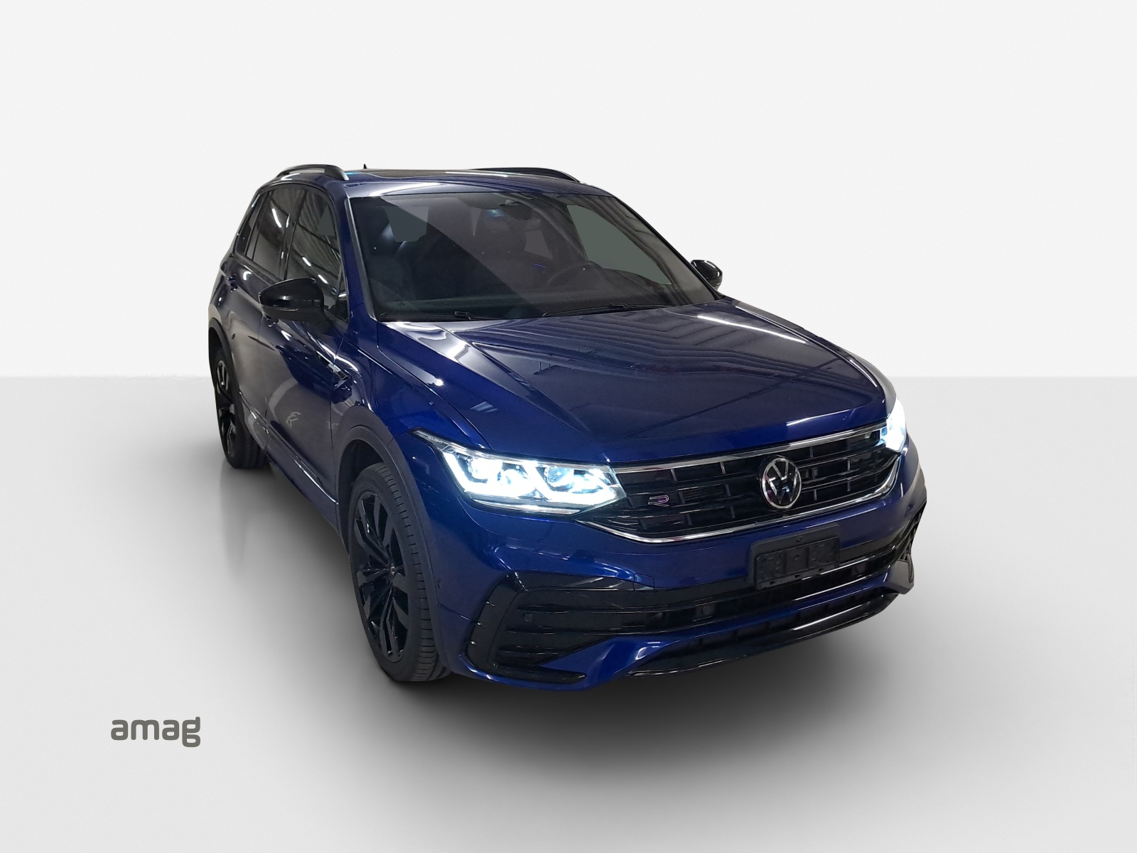 VW Tiguan 2.0TSI R-Line 4Motion DSG-image-15