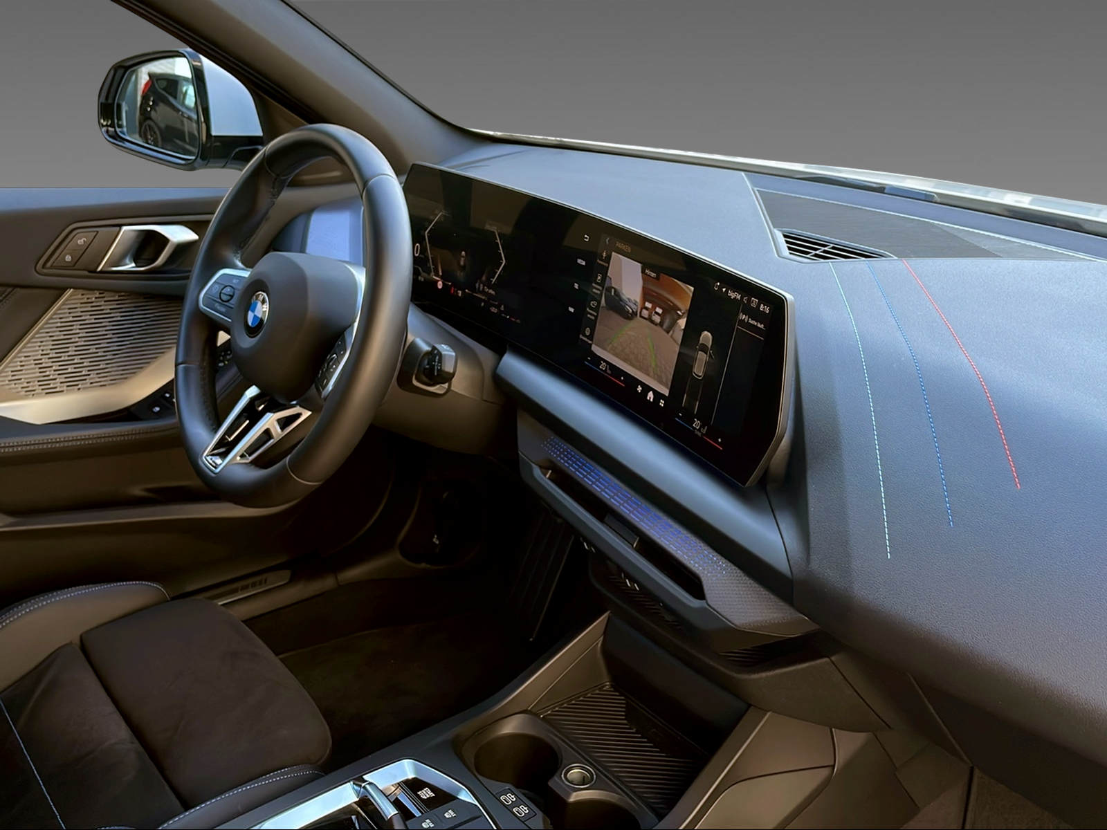 BMW 120i M Sport Pro Steptronic-image-6