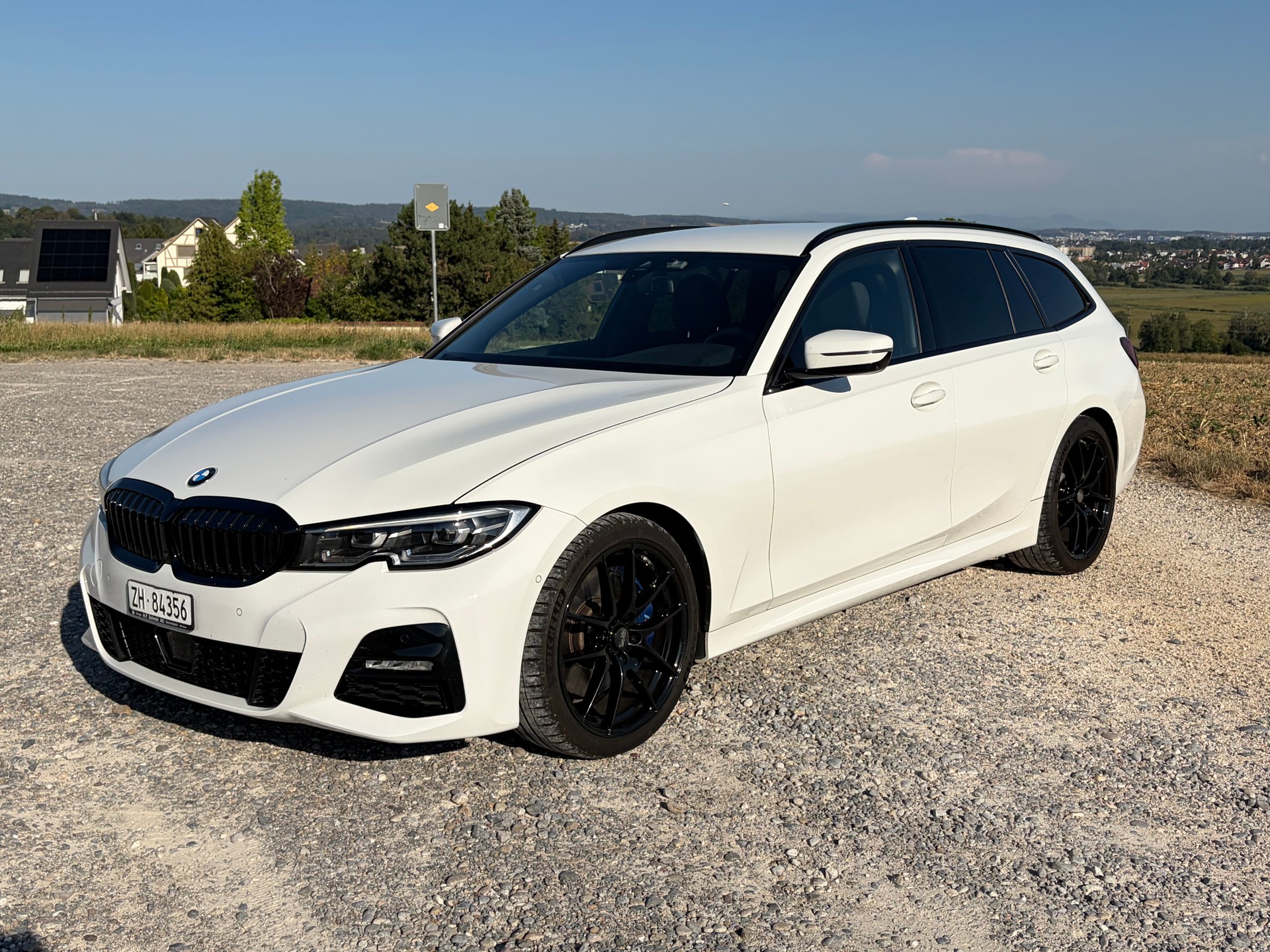 BMW 330d xDrive SAG-image-0