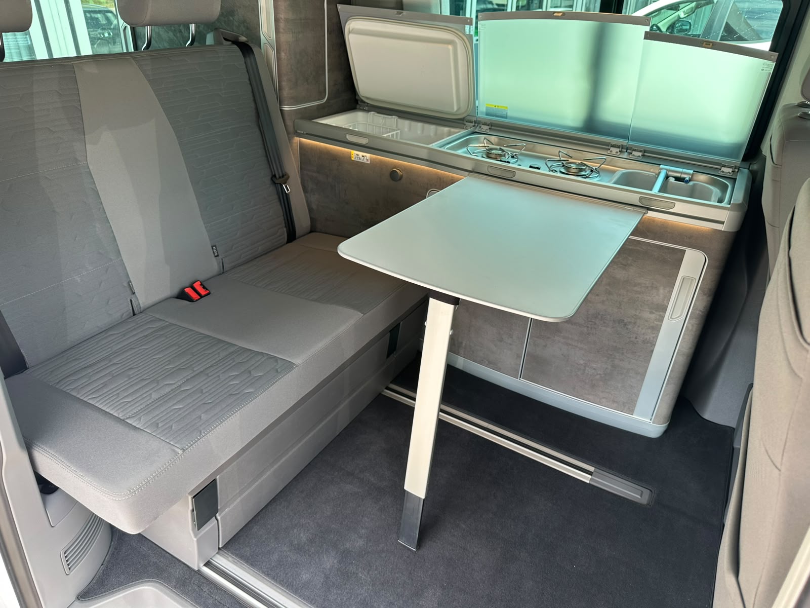 VW T6.1 California 2.0 TDI OCEAN LIBERTY DSG-image-21