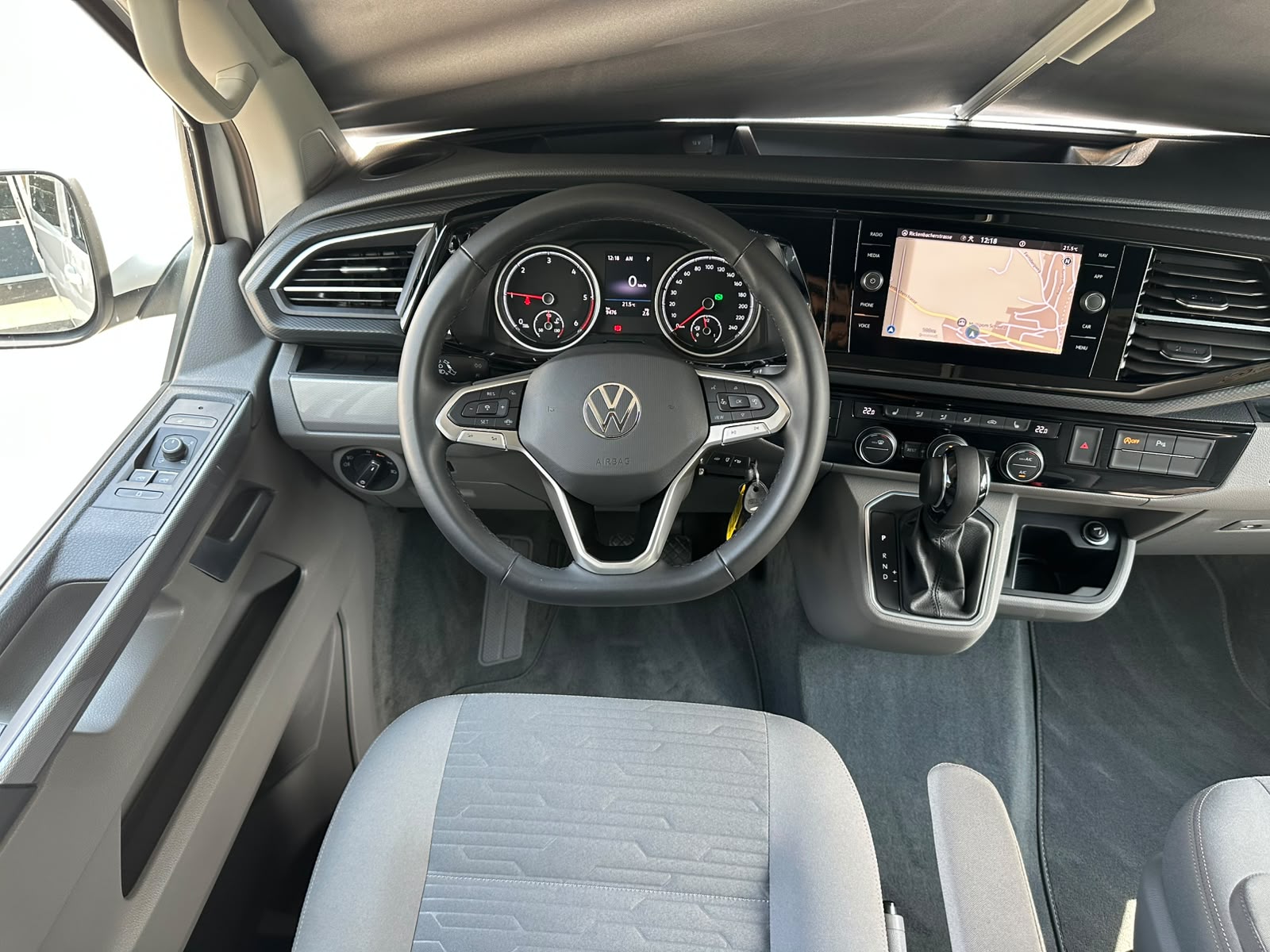 VW T6.1 California 2.0 TDI OCEAN LIBERTY DSG-image-25