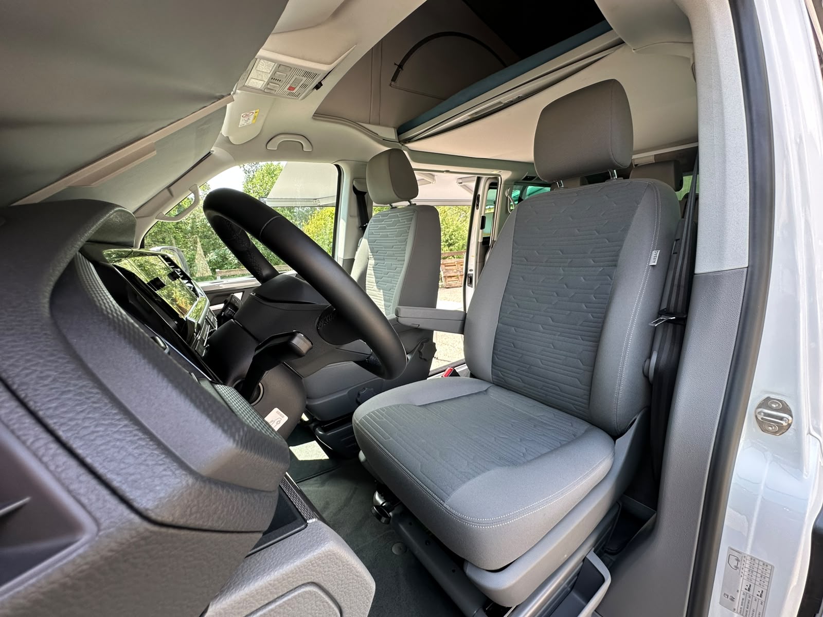 VW T6.1 California 2.0 TDI OCEAN LIBERTY DSG-image-16