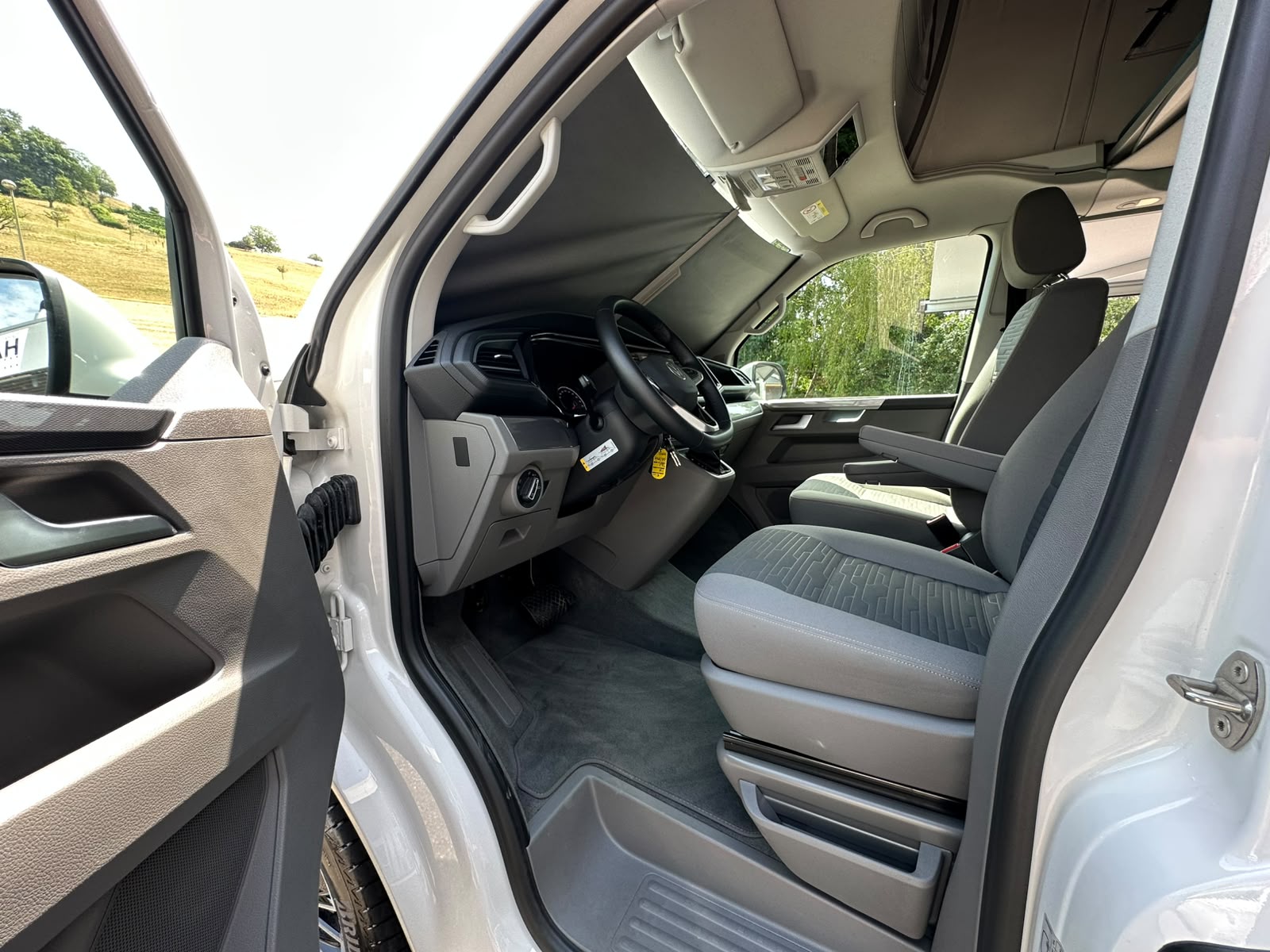 VW T6.1 California 2.0 TDI OCEAN LIBERTY DSG-image-15