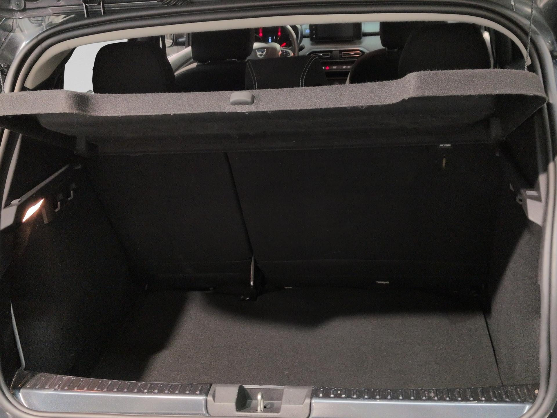 DACIA Sandero TCe 90 Comfort-image-15