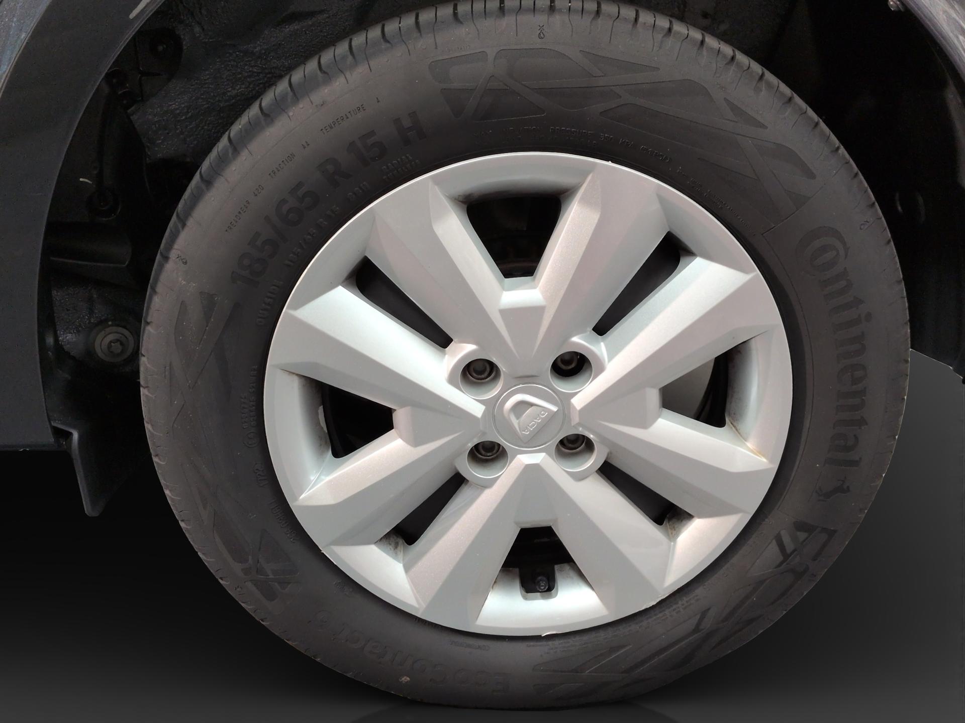 DACIA Sandero TCe 90 Comfort-image-22