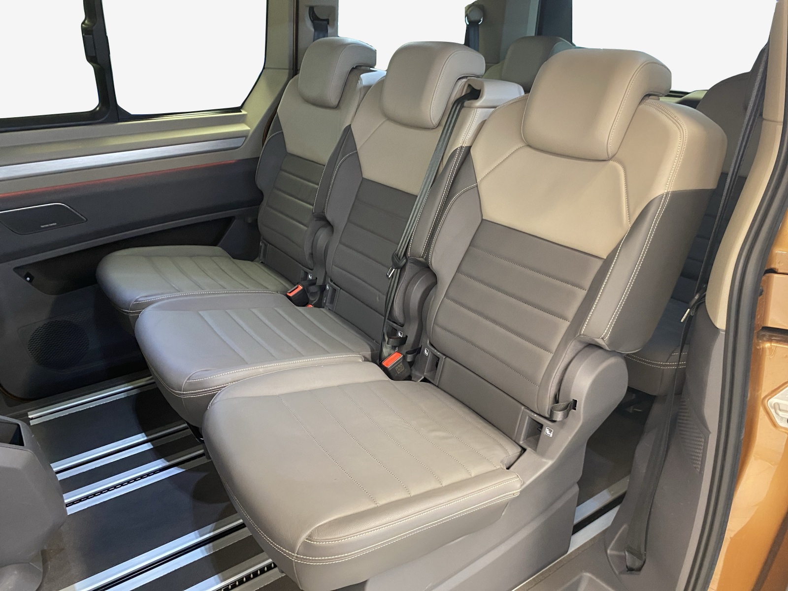 VW Multivan 2.0 TDI Style Liberty DSG-image-11
